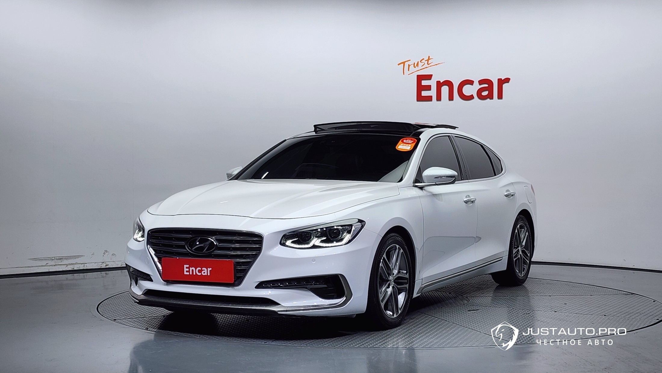 Автомобиль Hyundai Grandeur