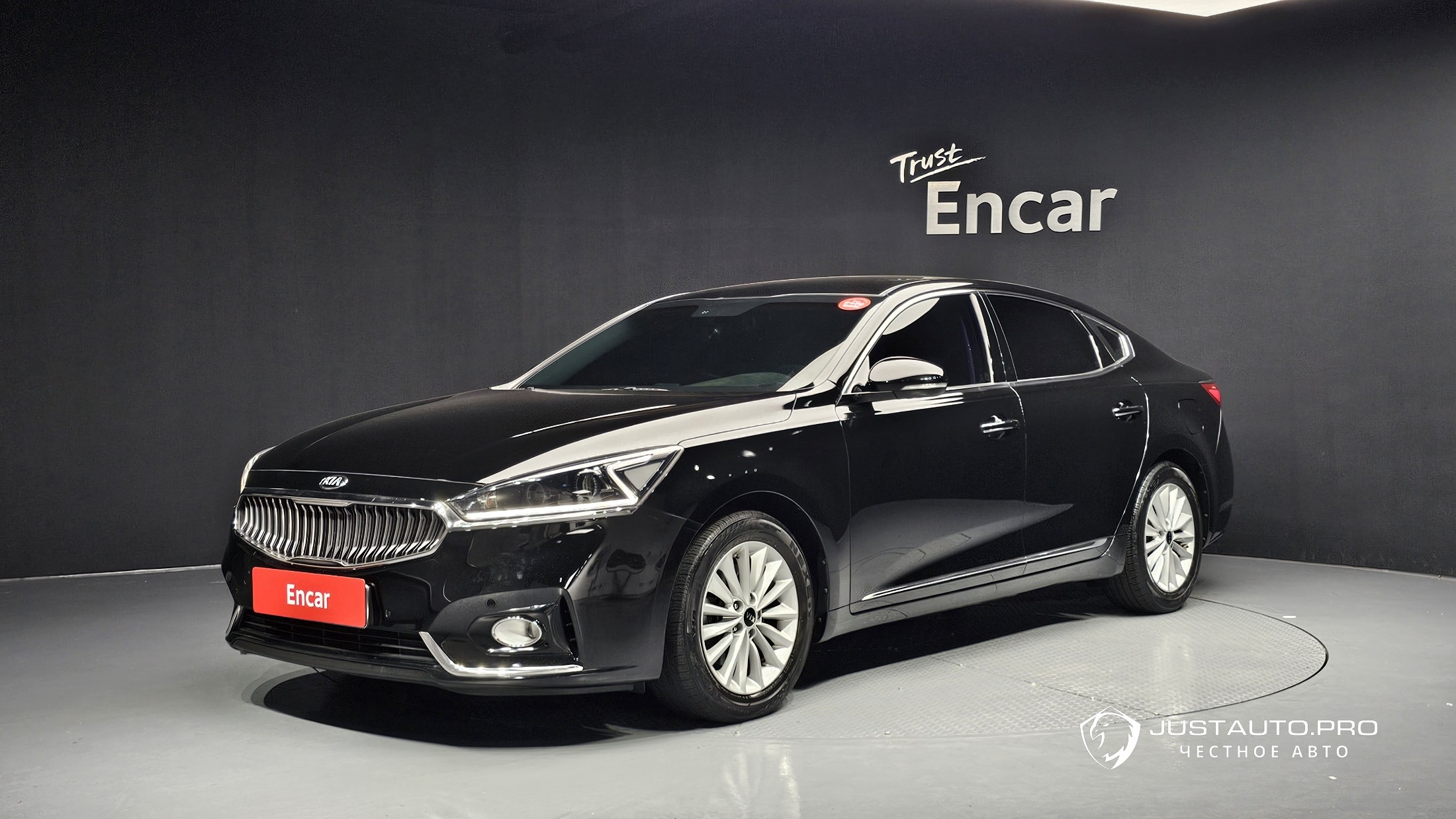 Автомобиль Kia K7