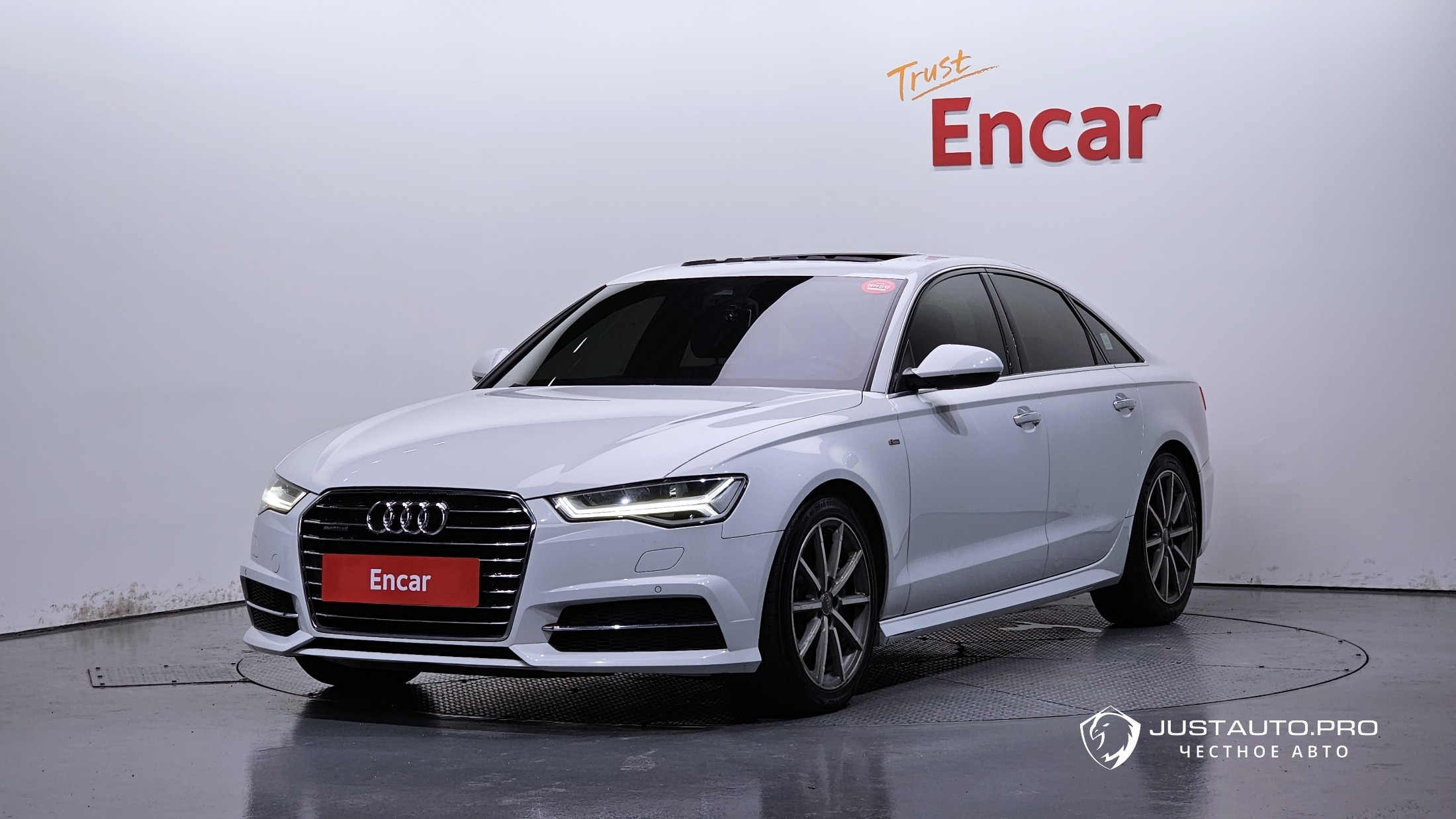 Автомобиль Audi A6