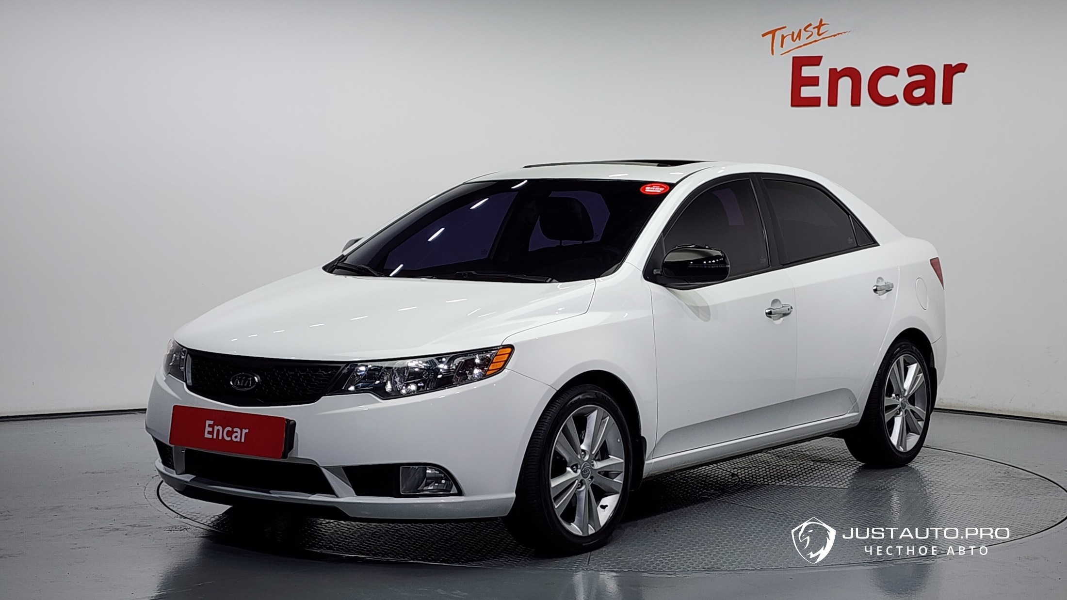 Автомобиль Kia Porte
