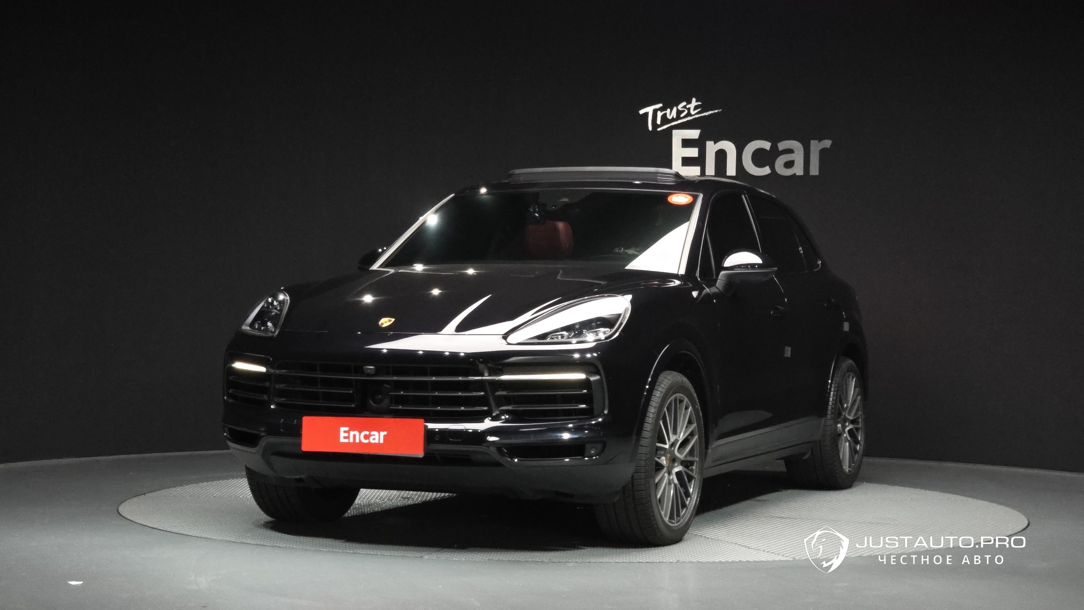 Автомобиль Porsche Cayenne