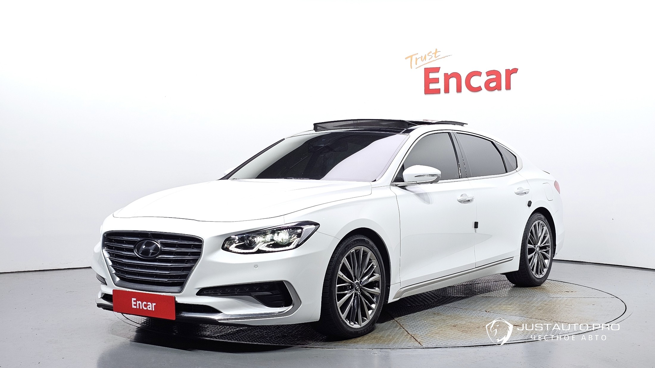 Автомобиль Hyundai Grandeur