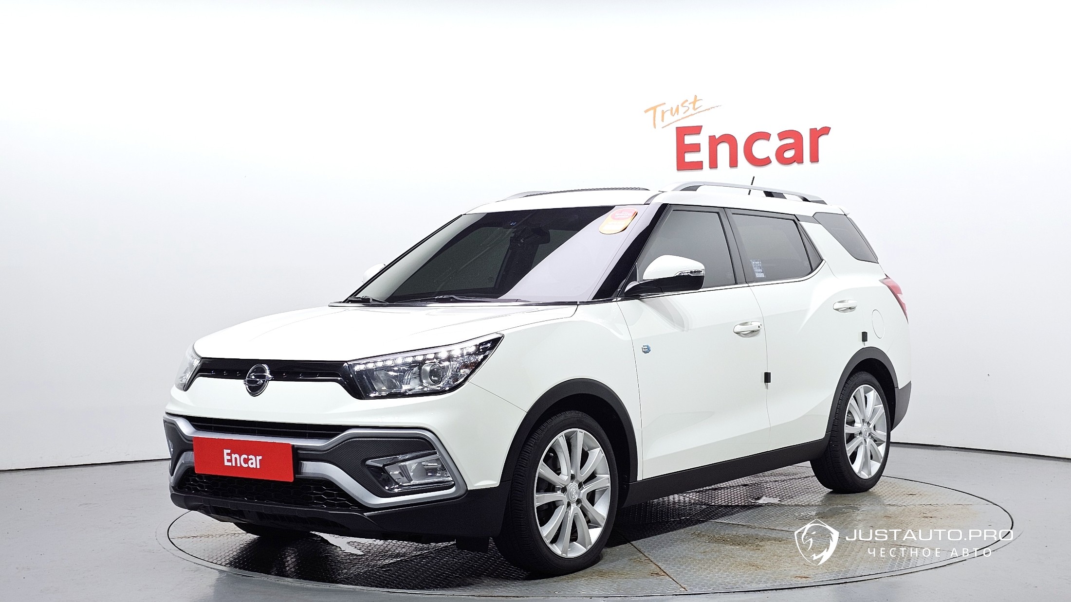 Автомобиль KG_Mobility_Ssangyong TIBOLI