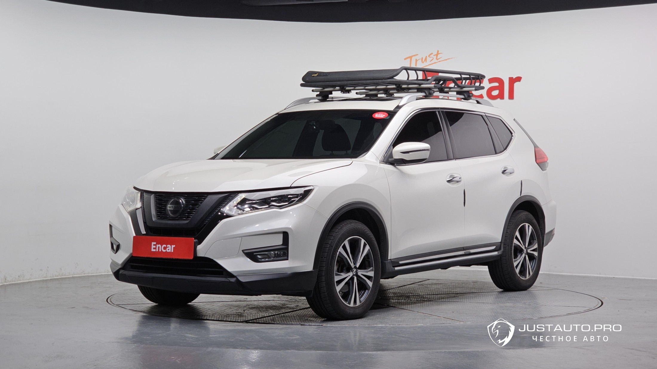 Автомобиль Nissan X-Trail