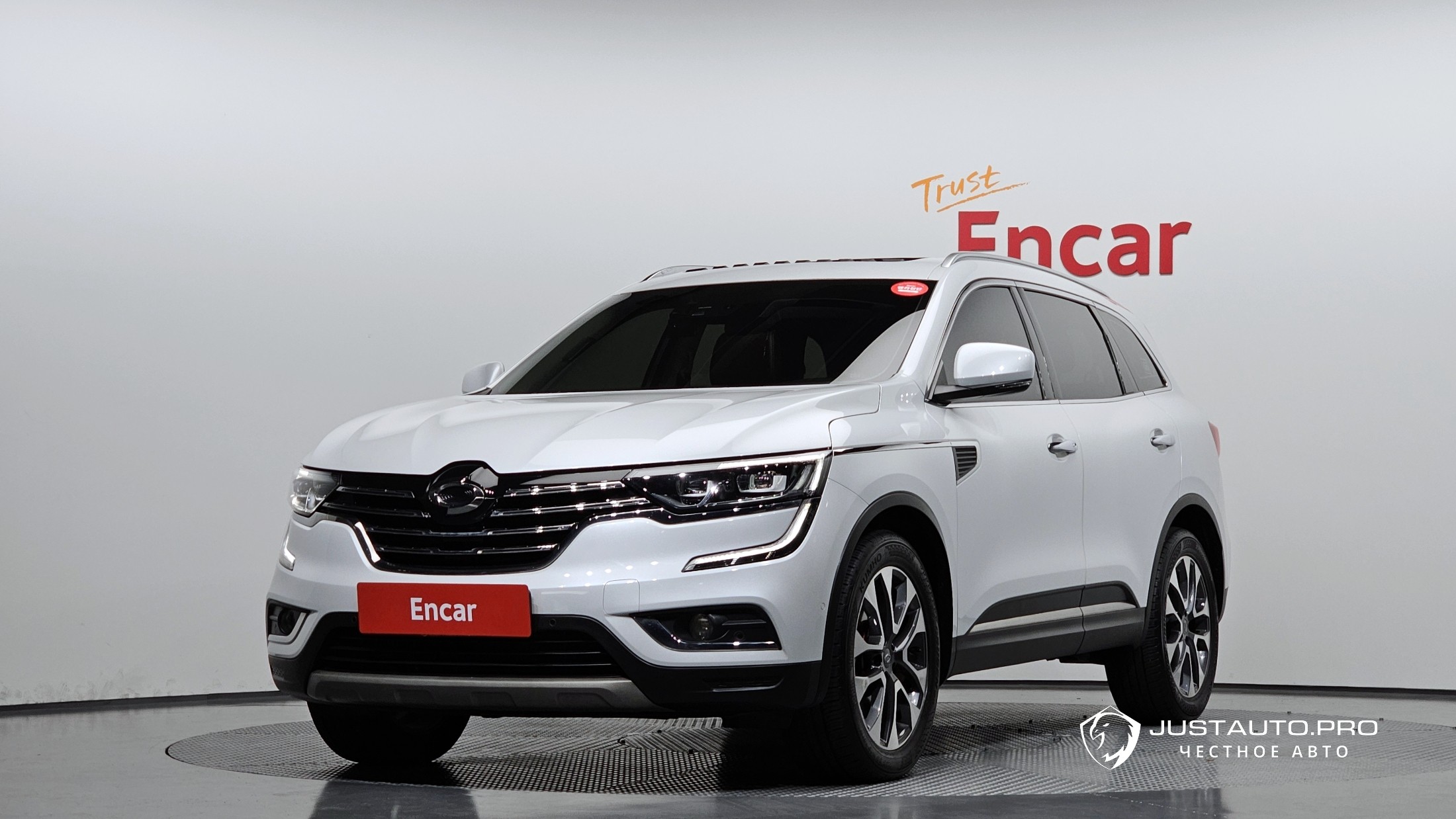Автомобиль Renault-KoreaSamsung QM6