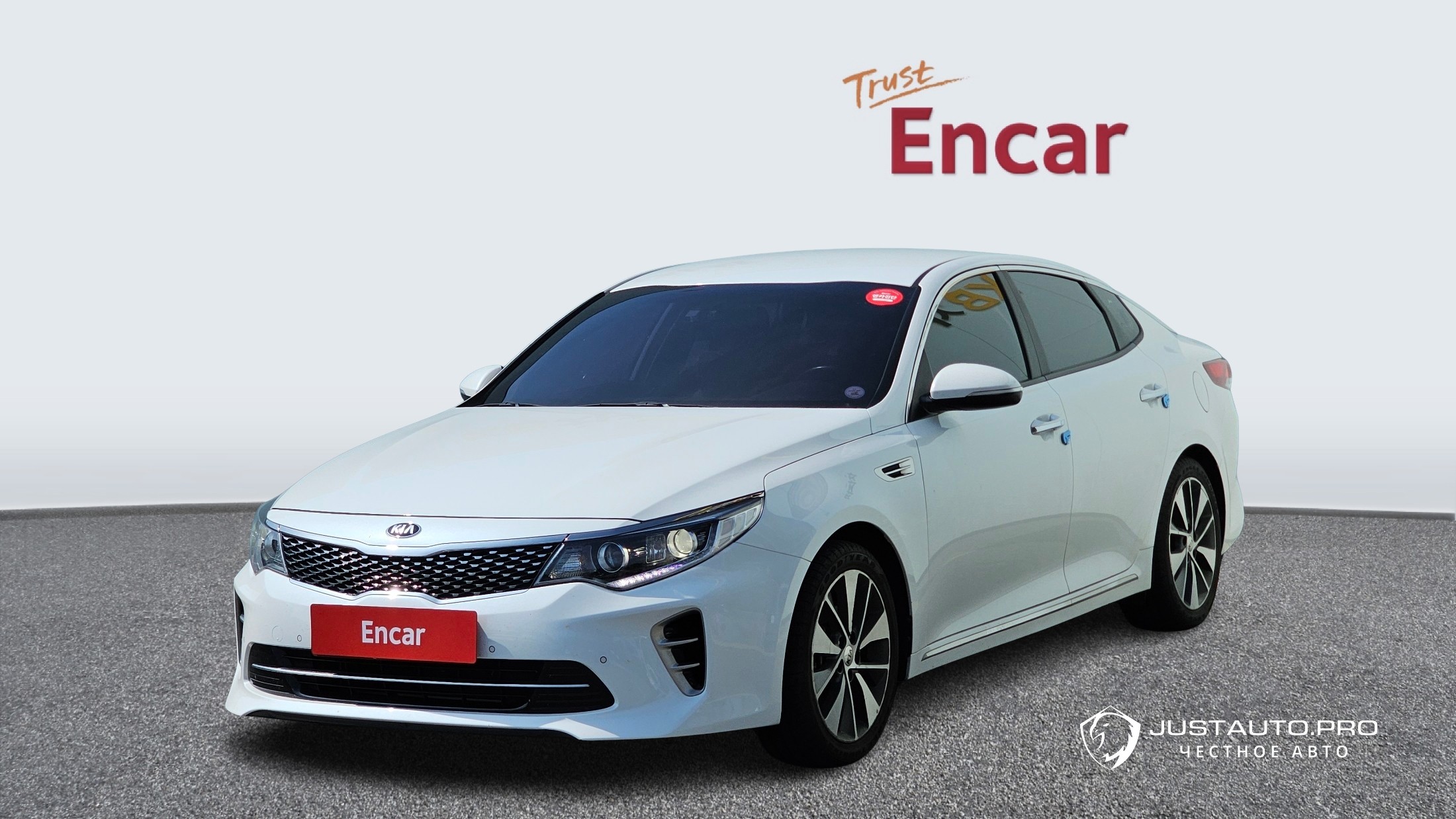 Автомобиль Kia K5