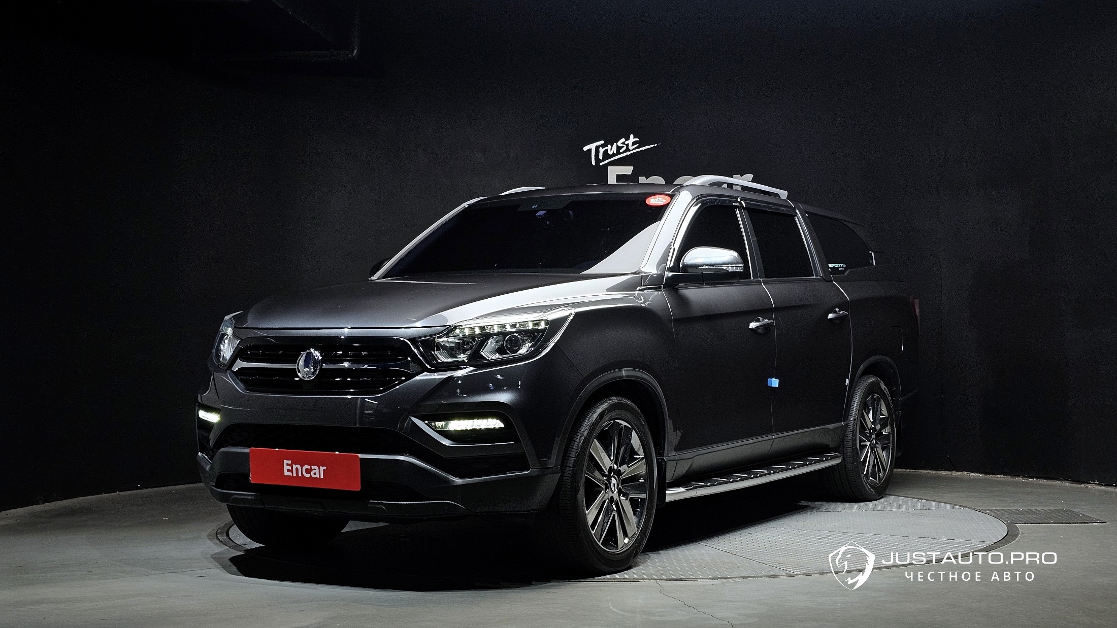 Автомобиль KG_Mobility_Ssangyong Rexton