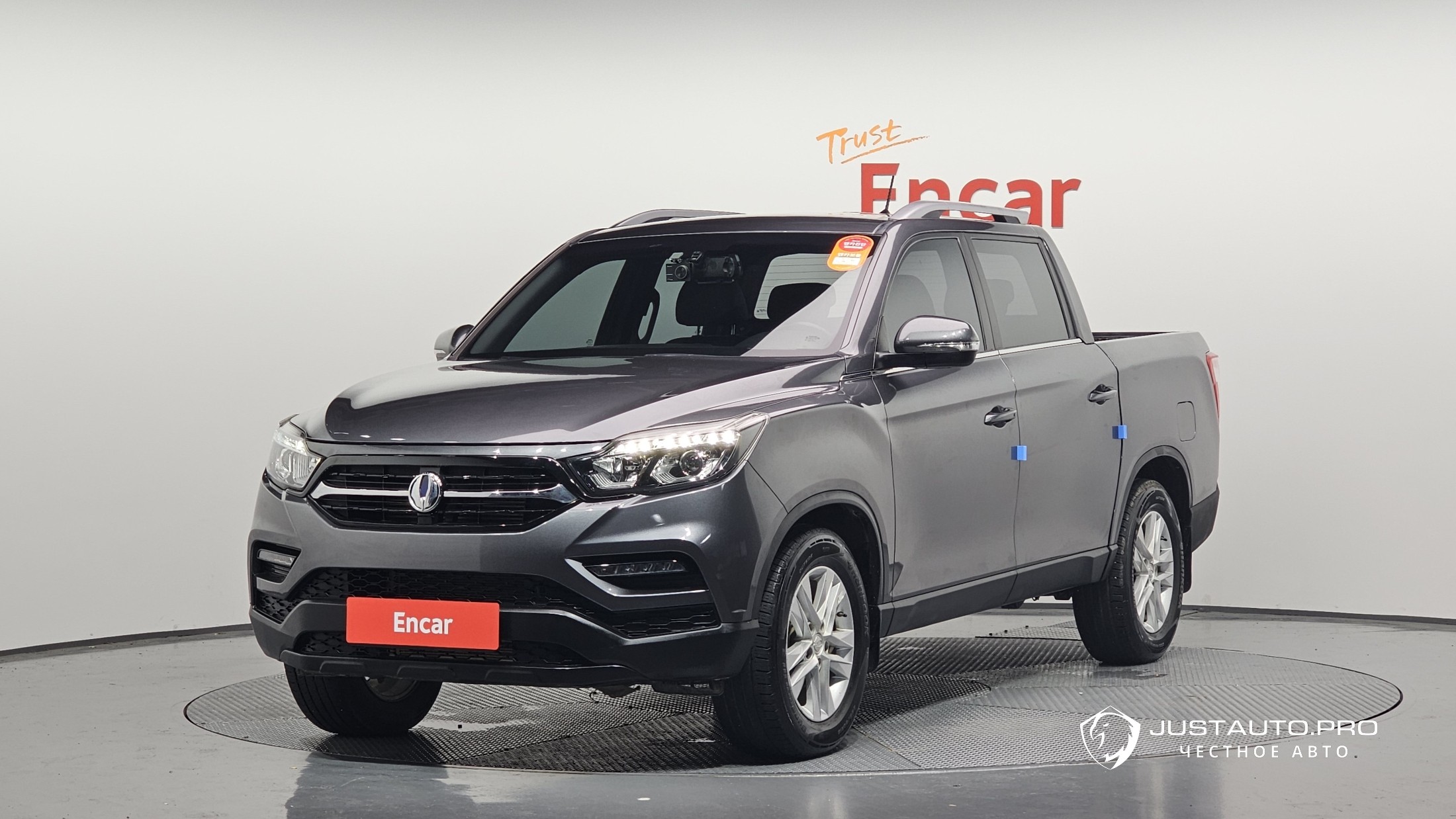 Автомобиль KG_Mobility_Ssangyong Rexton
