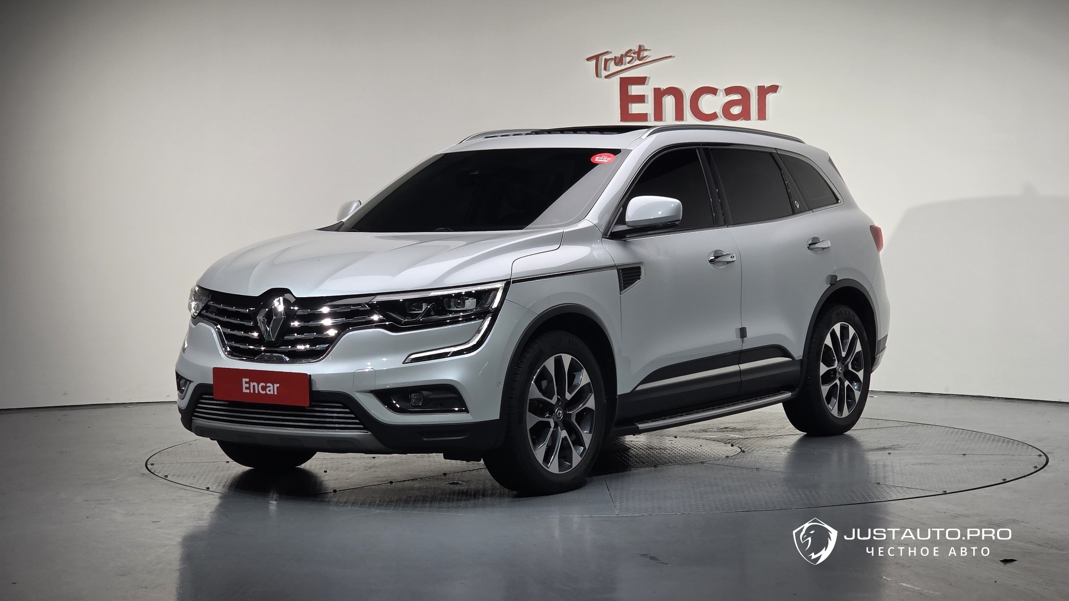 Автомобиль Renault-KoreaSamsung QM6