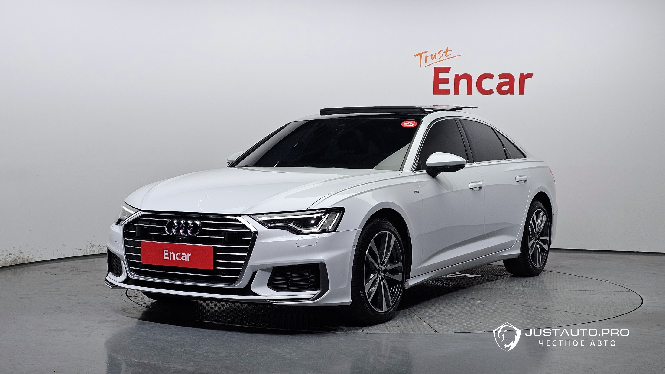 Автомобиль Audi A6