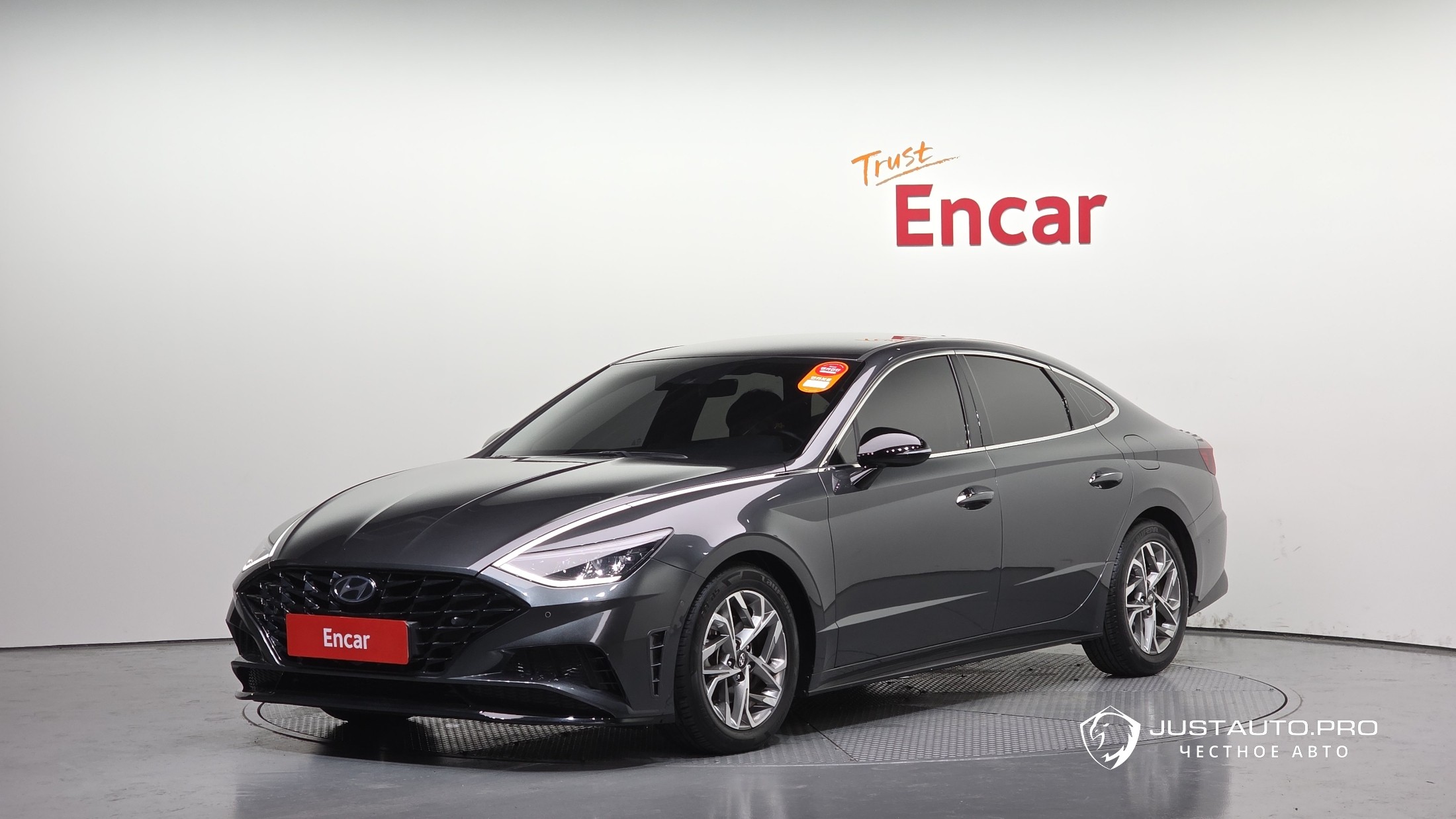 Автомобиль Hyundai Sonata
