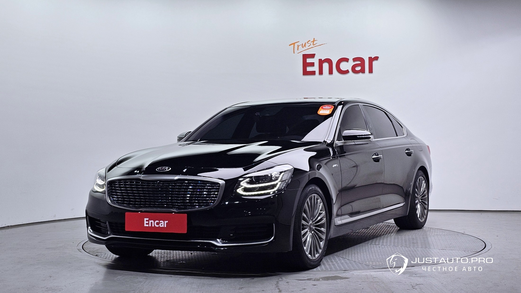 Автомобиль Kia K9