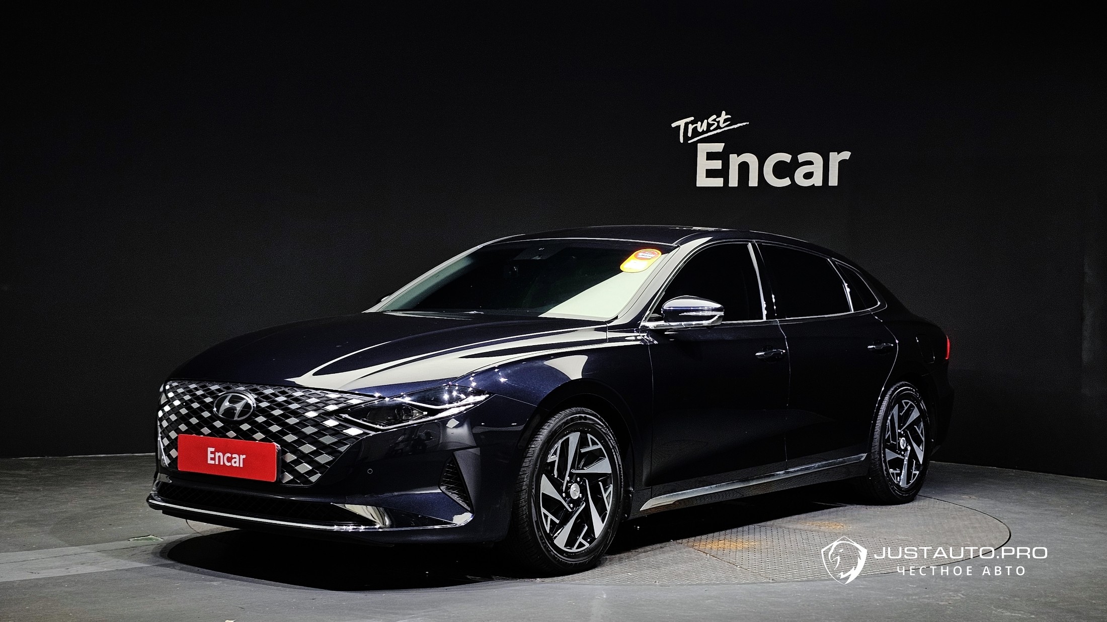 Автомобиль Hyundai Grandeur