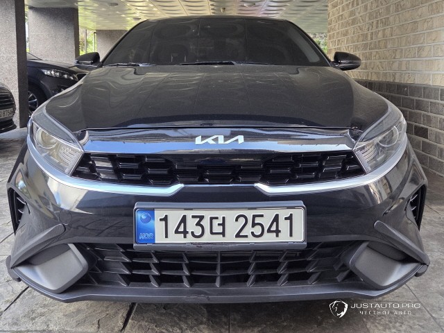 Автомобиль Kia K3