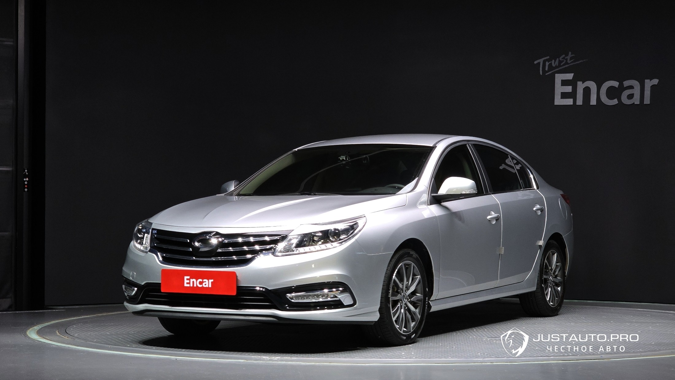 Автомобиль Renault-KoreaSamsung SM5 
