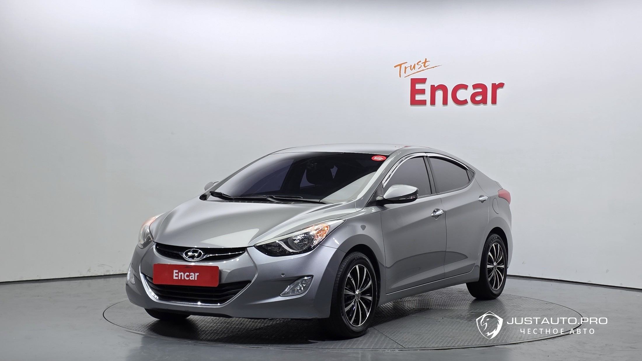 Автомобиль Hyundai AVANTE