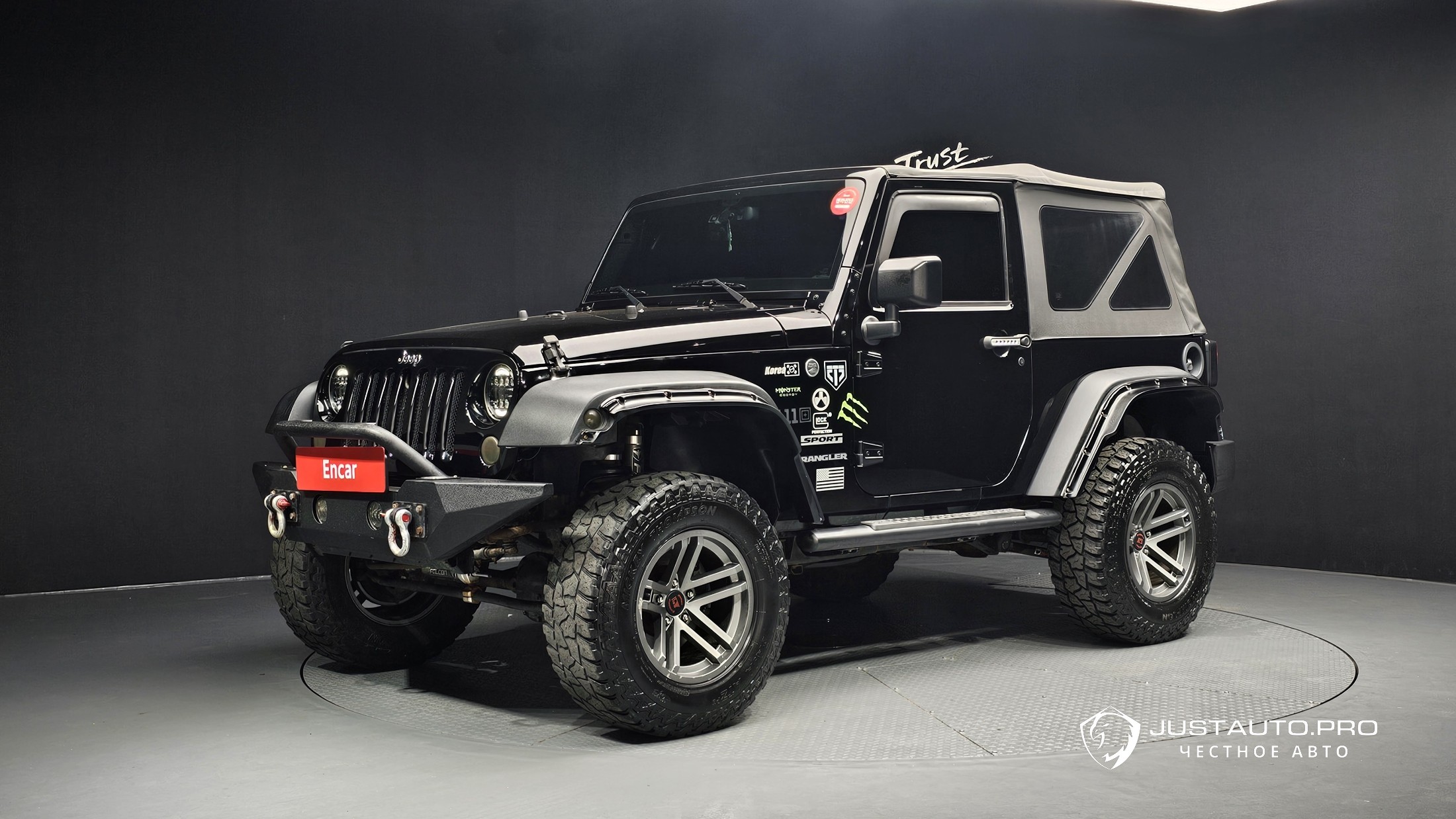 Автомобиль Jeep Wrangler