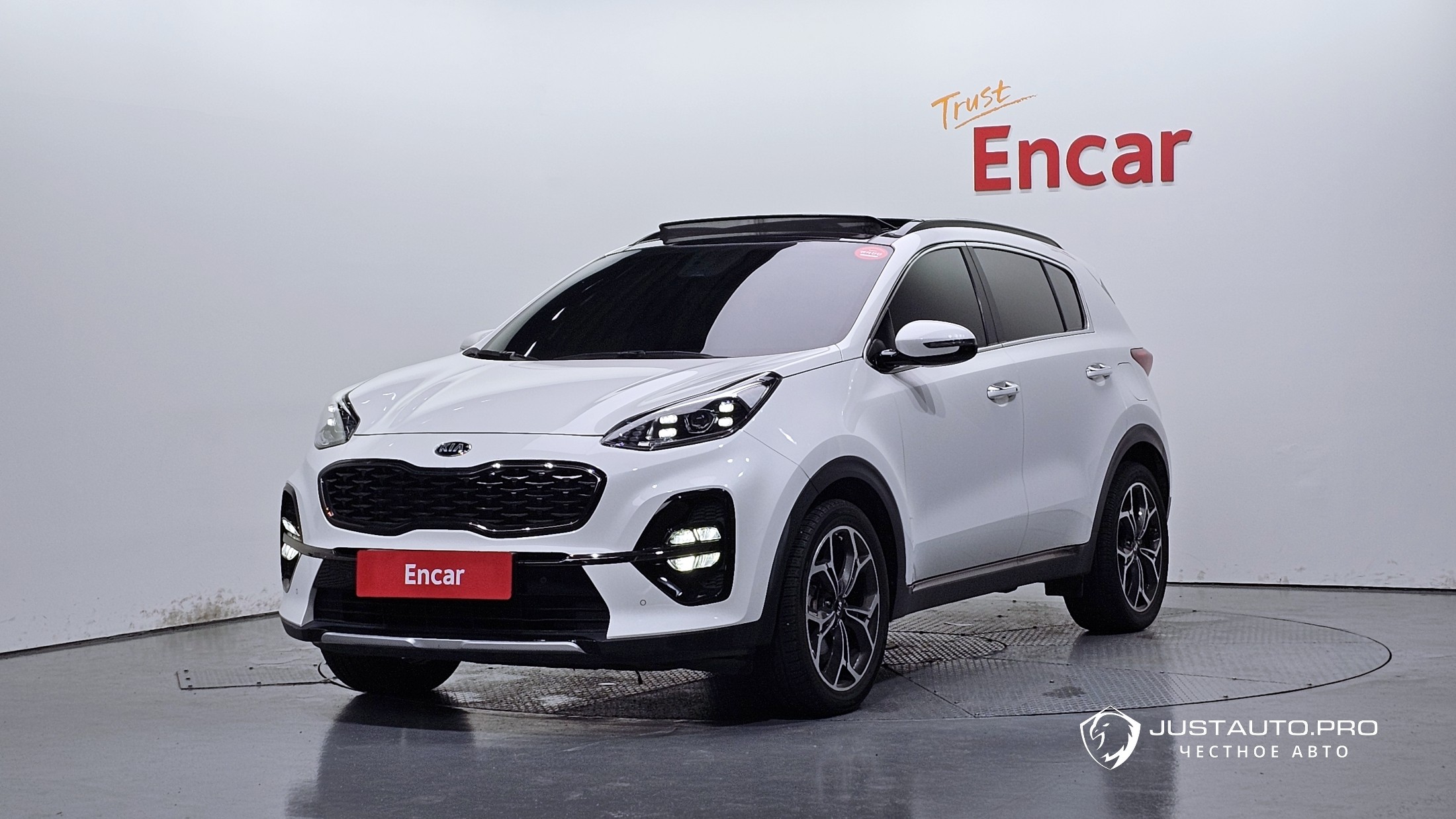 Автомобиль Kia Sportage