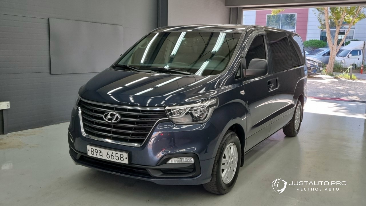 Автомобиль Hyundai Starex