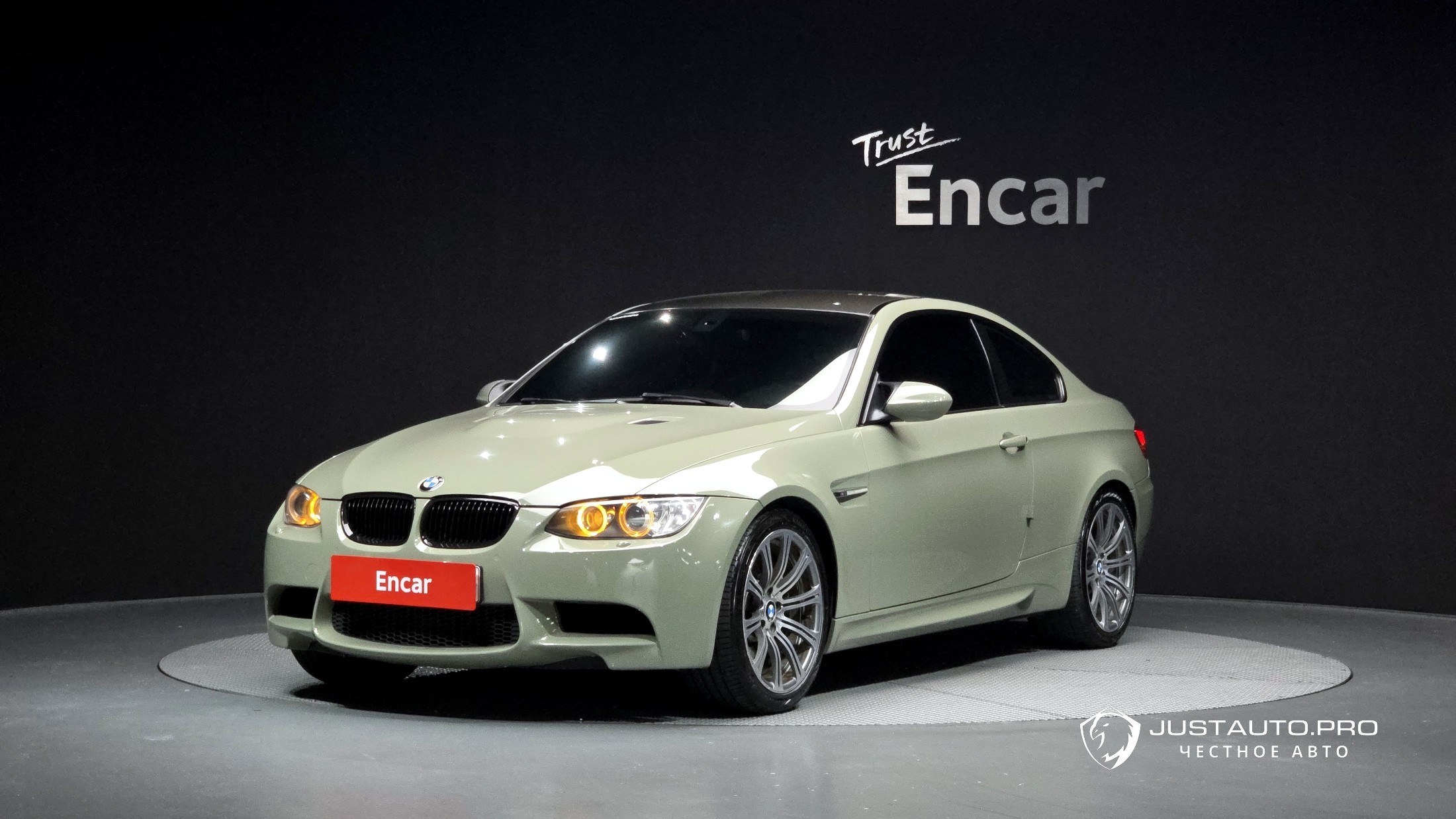 Автомобиль BMW M3