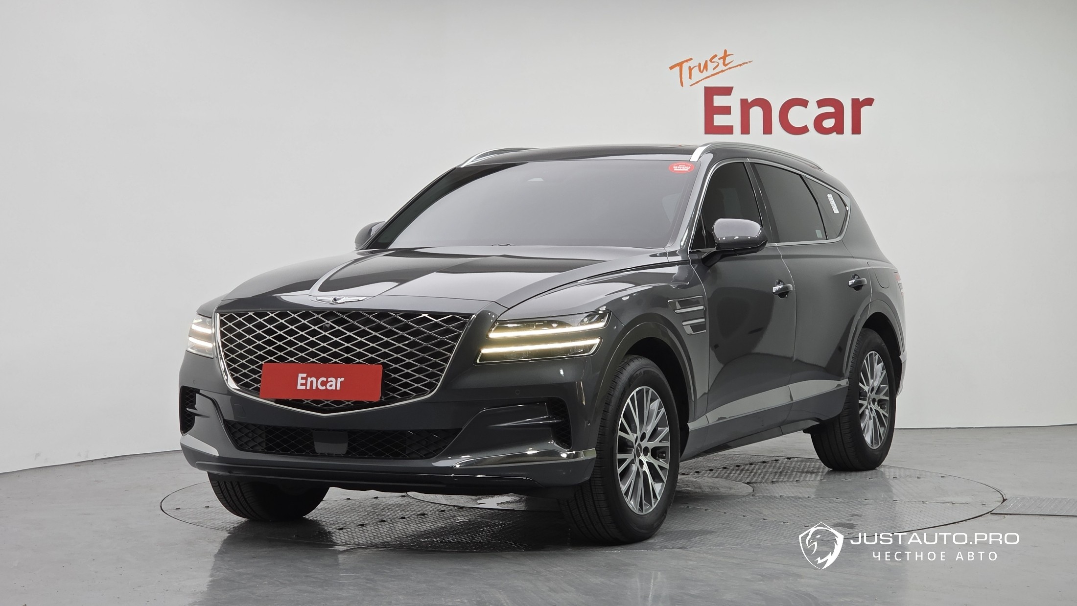 Автомобиль Genesis GV80