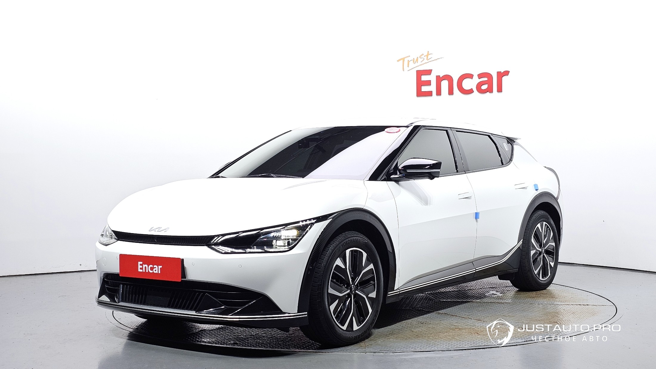 Автомобиль Kia EV6