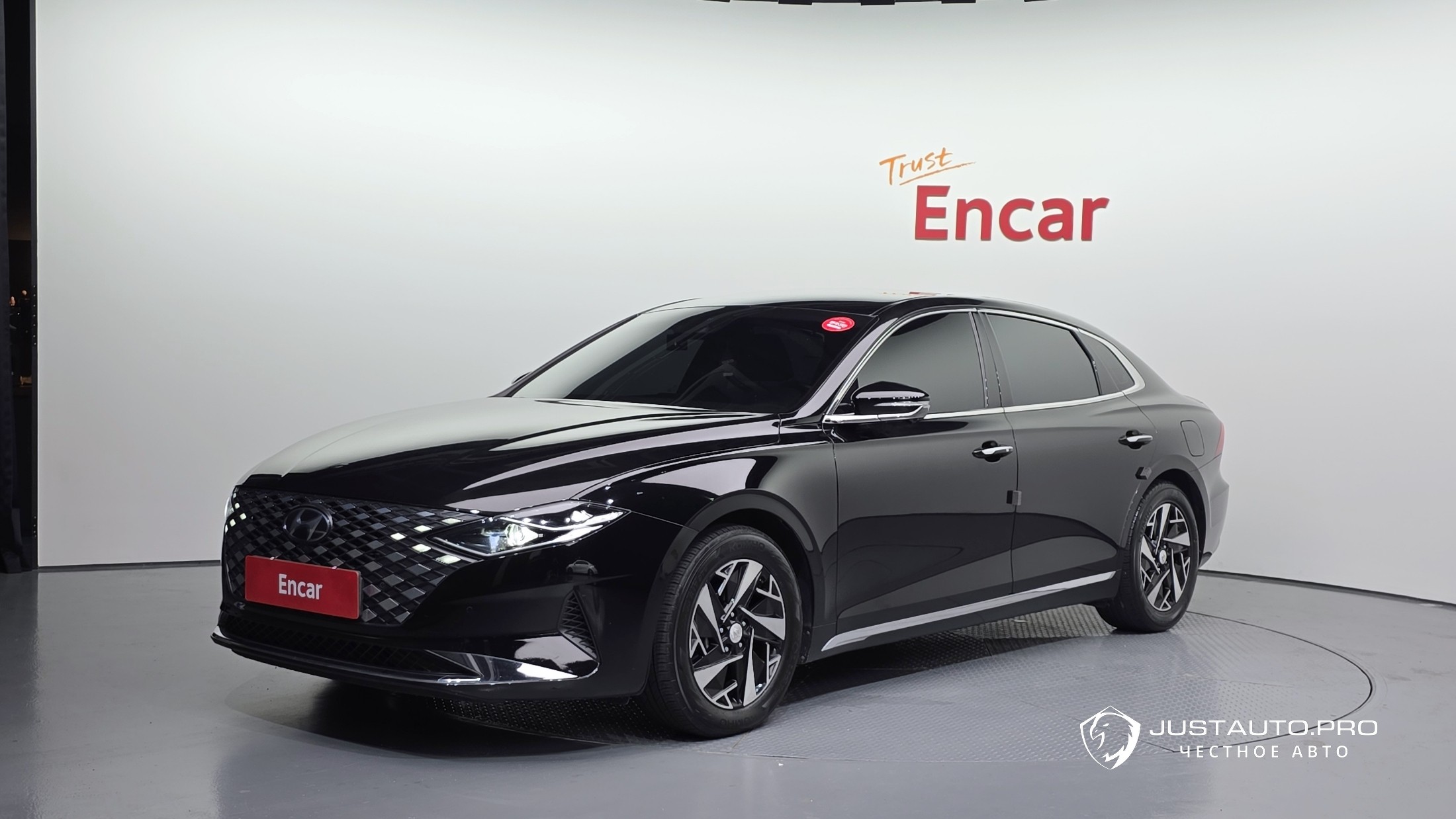 Автомобиль Hyundai Grandeur