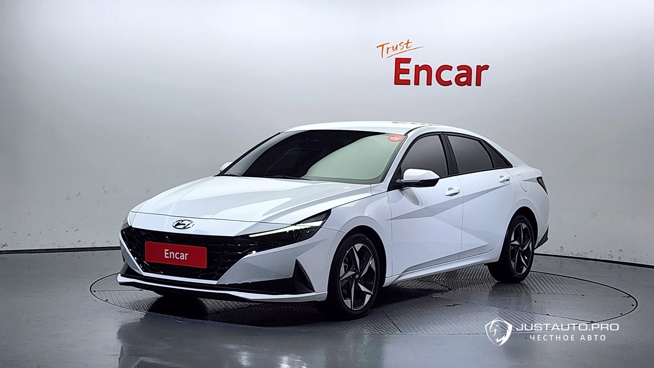 Автомобиль Hyundai AVANTE