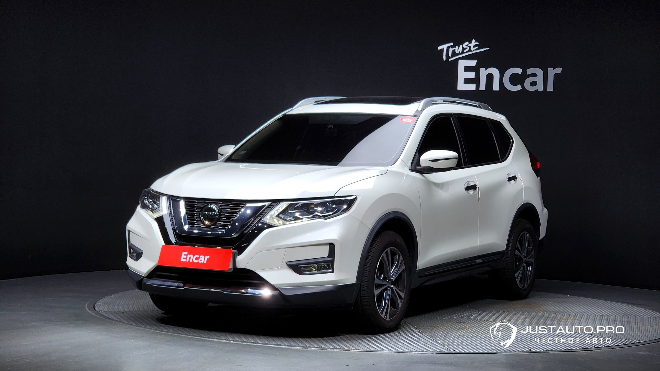 Автомобиль Nissan X-Trail