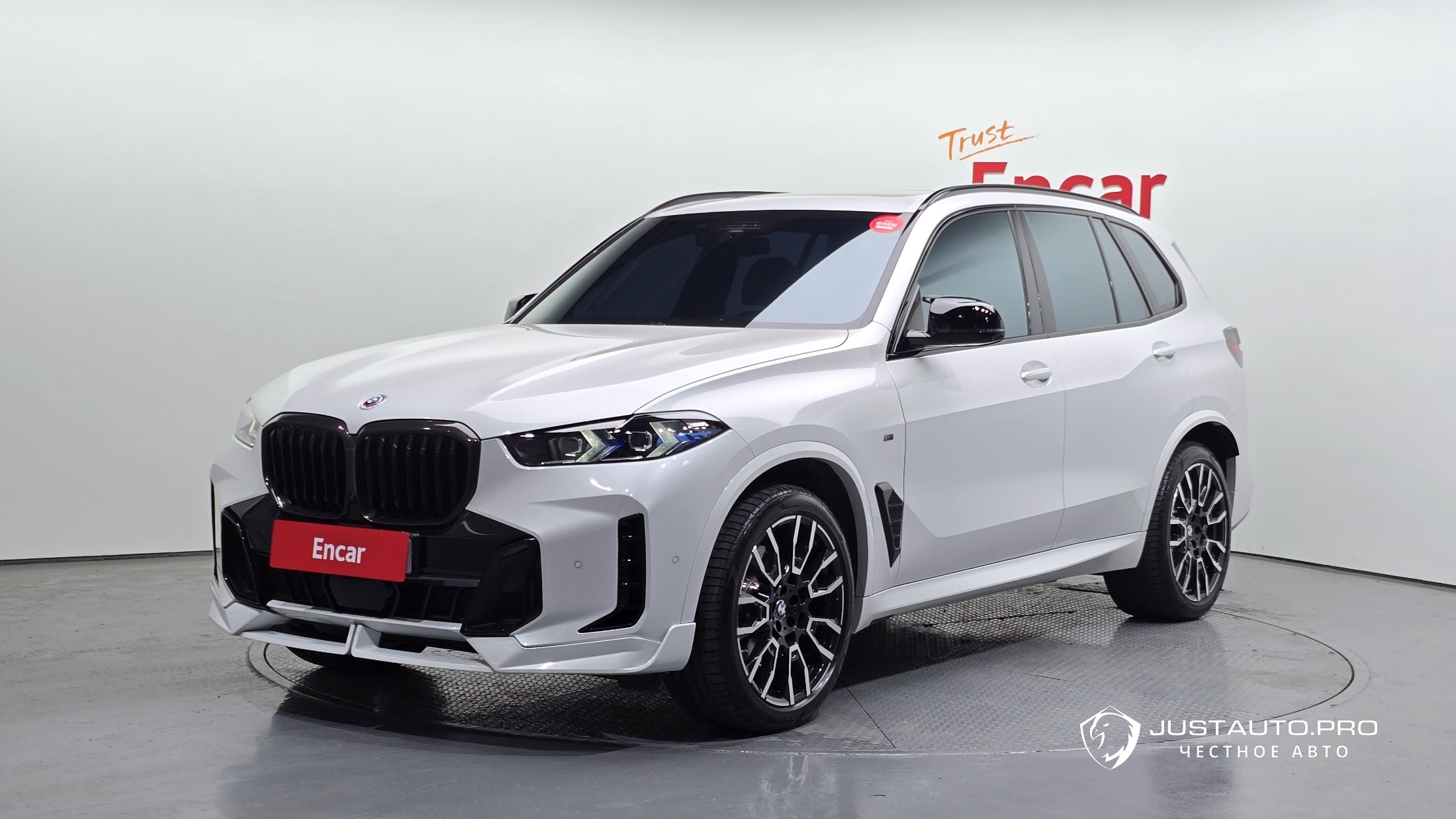 Автомобиль BMW X5