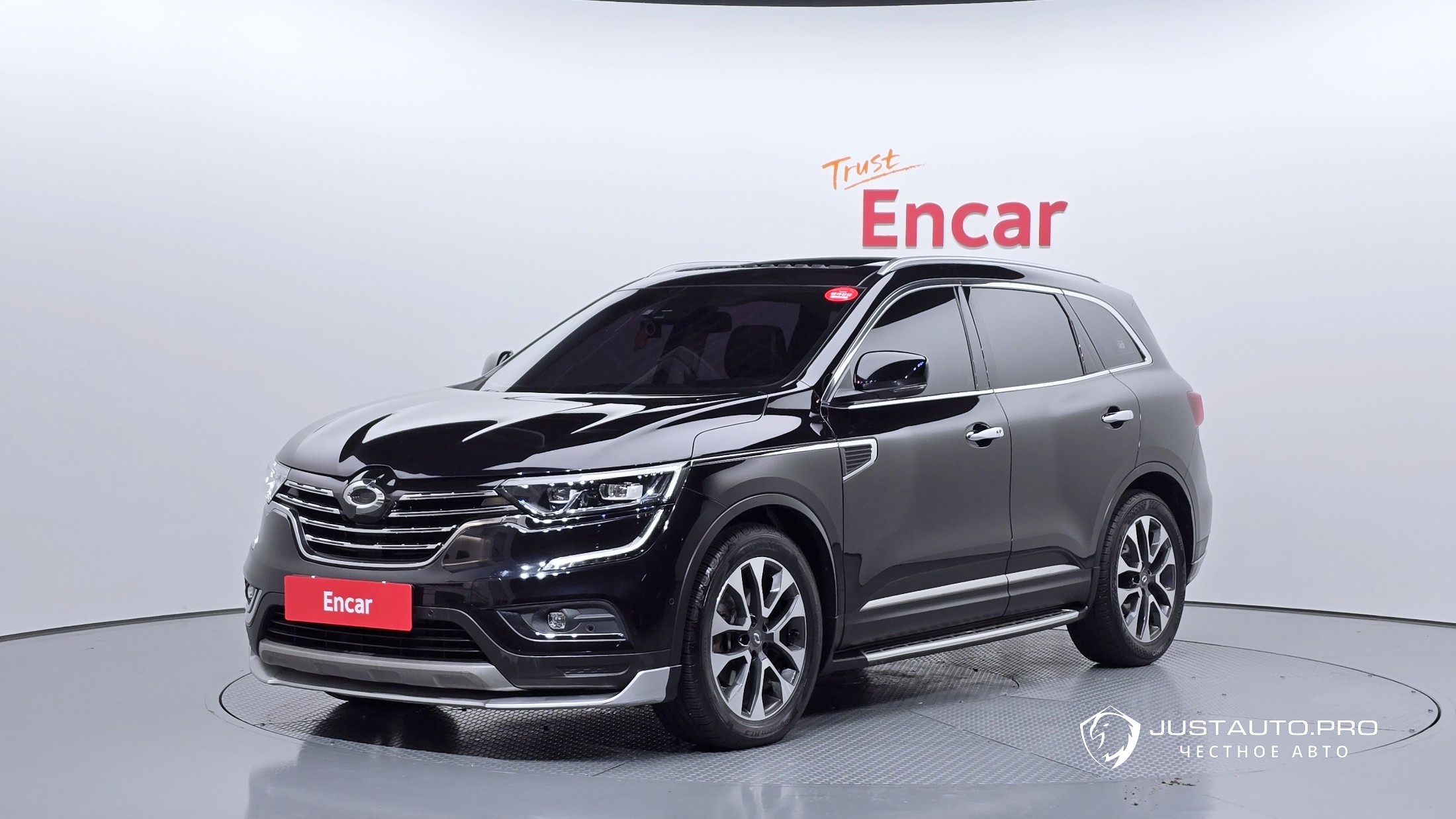 Автомобиль Renault-KoreaSamsung QM6