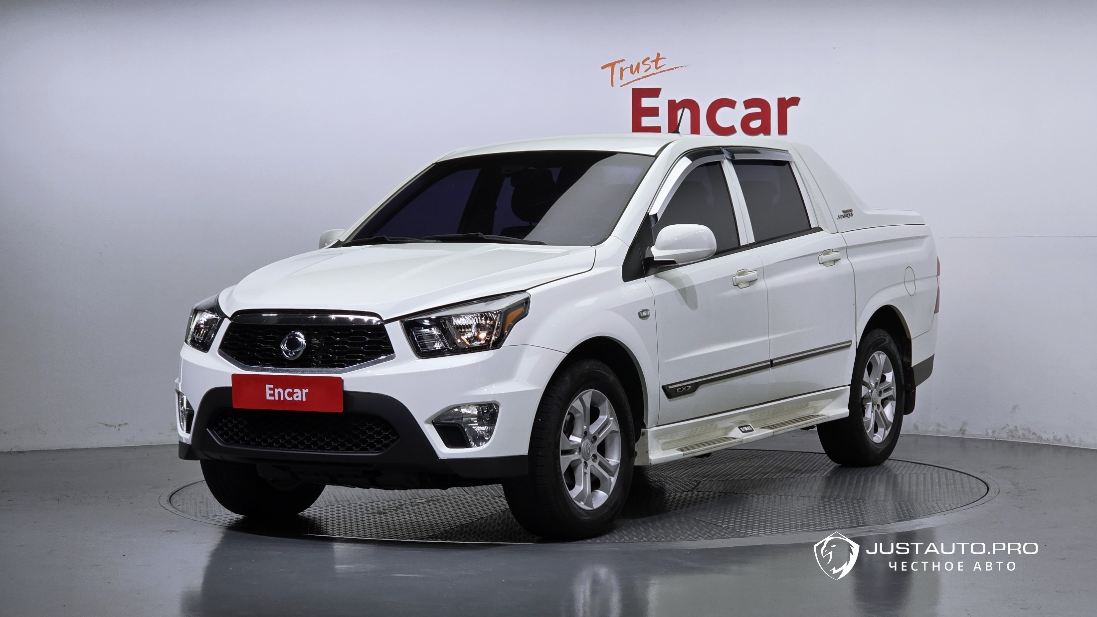 Автомобиль KG_Mobility_Ssangyong KORANDO