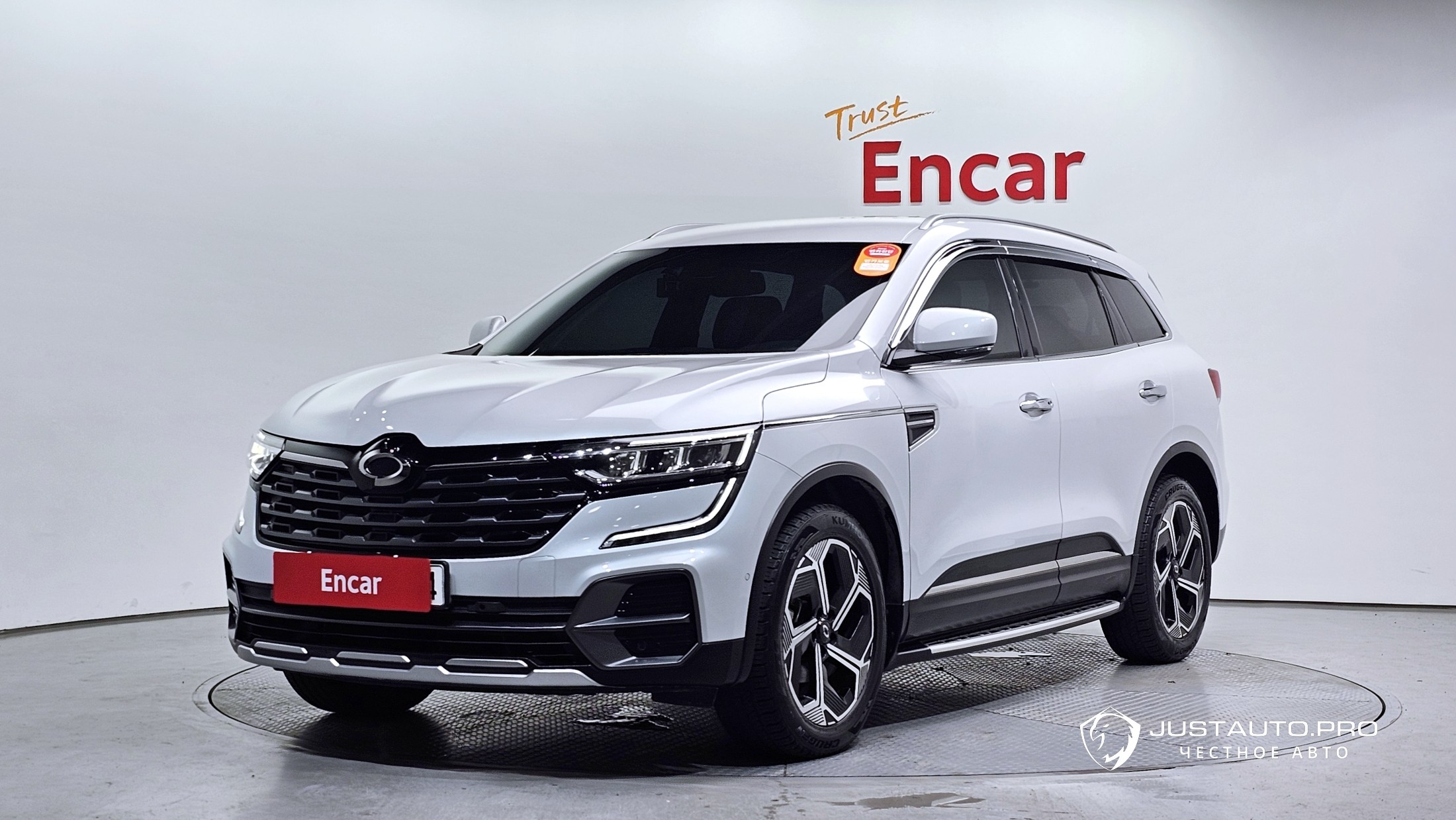Автомобиль Renault-KoreaSamsung QM6