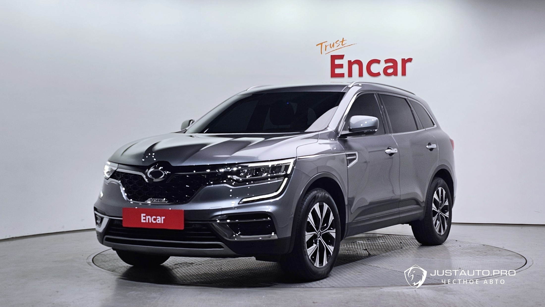Автомобиль Renault-KoreaSamsung QM6