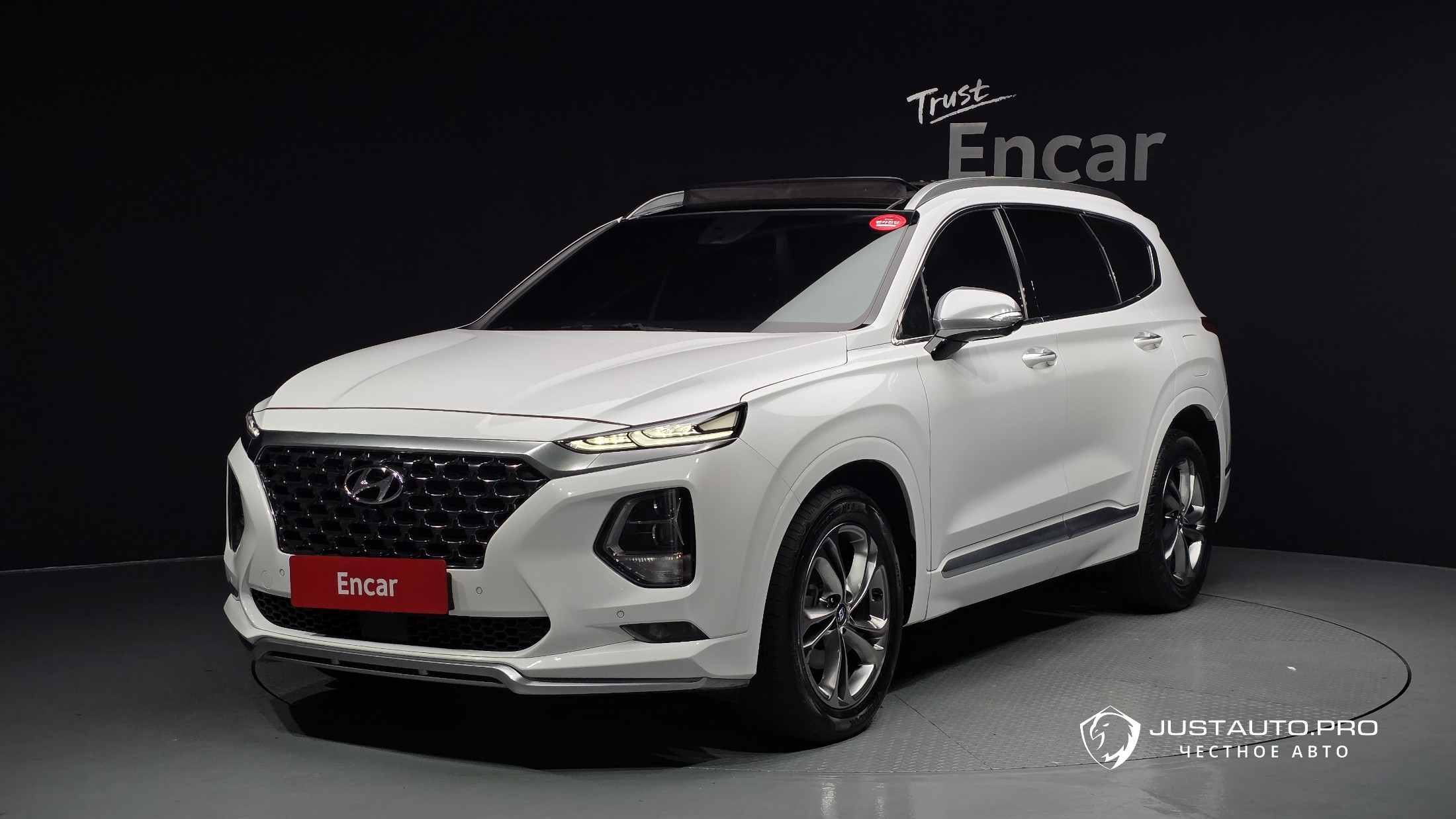 Автомобиль Hyundai Santafe