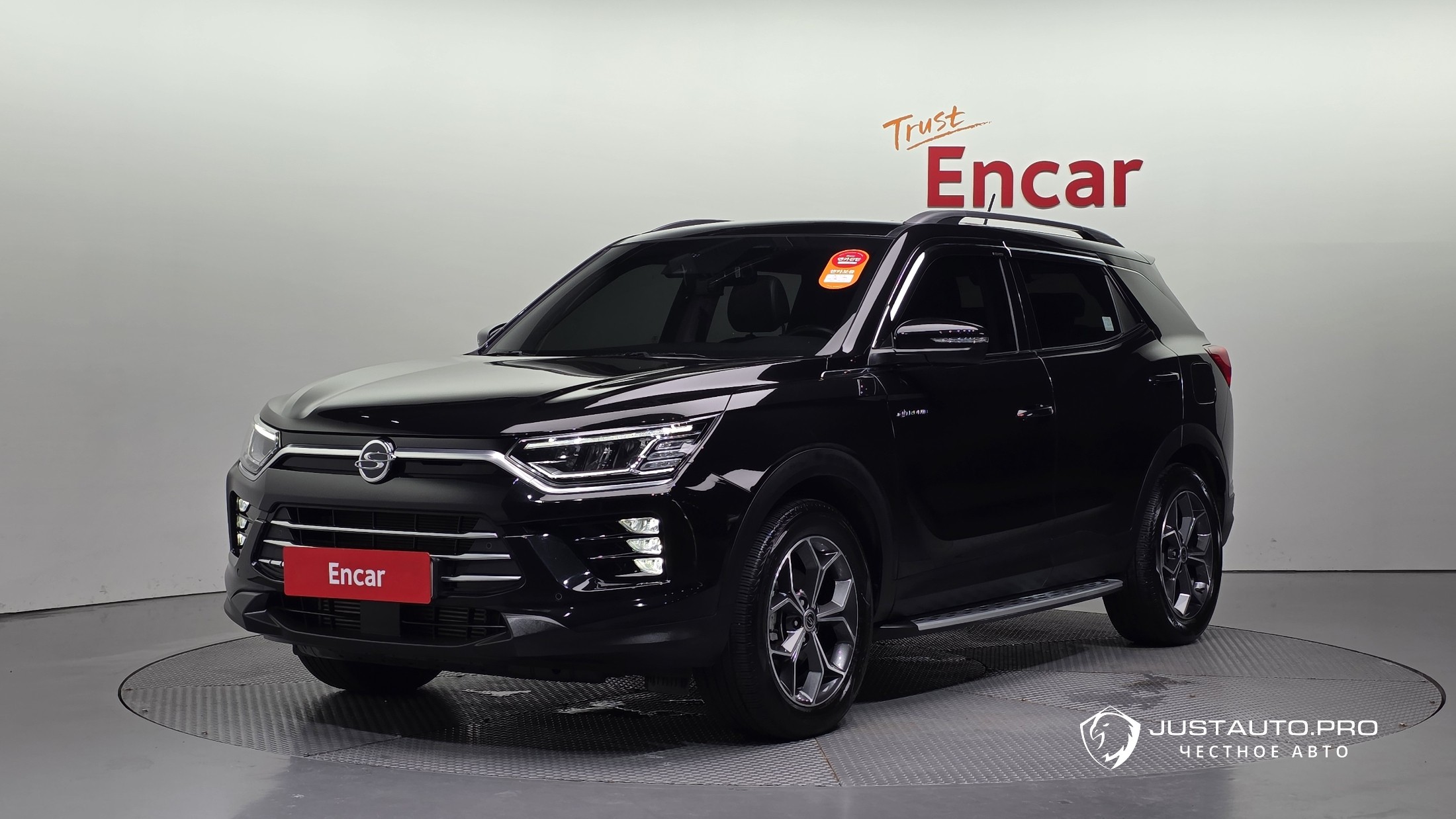 Автомобиль KG_Mobility_Ssangyong KORANDO