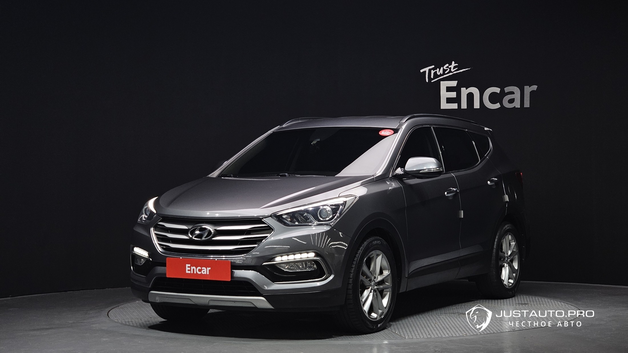Автомобиль Hyundai Santafe