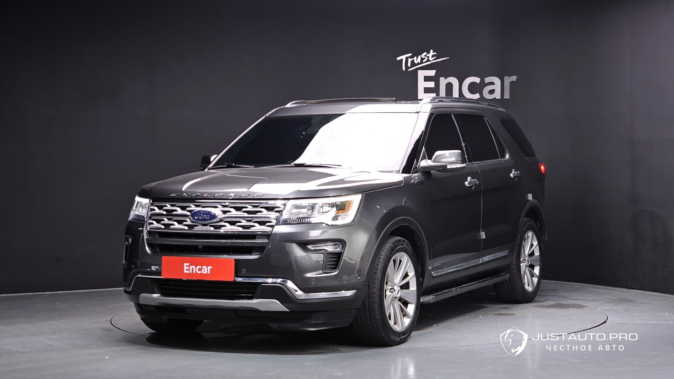 Автомобиль Ford Explorer