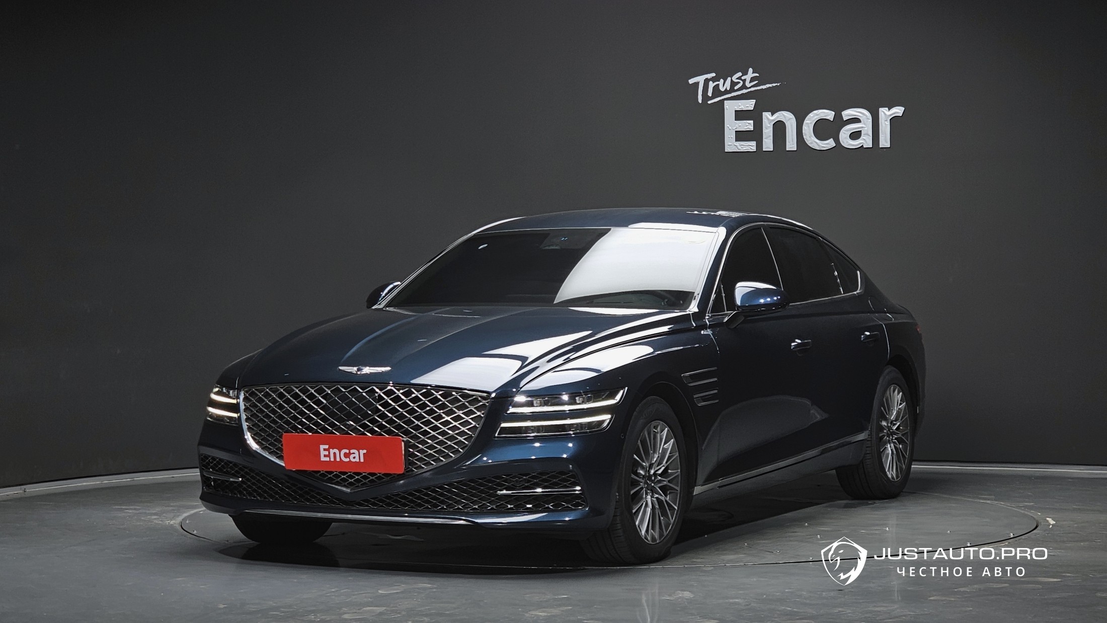 Автомобиль Genesis G80