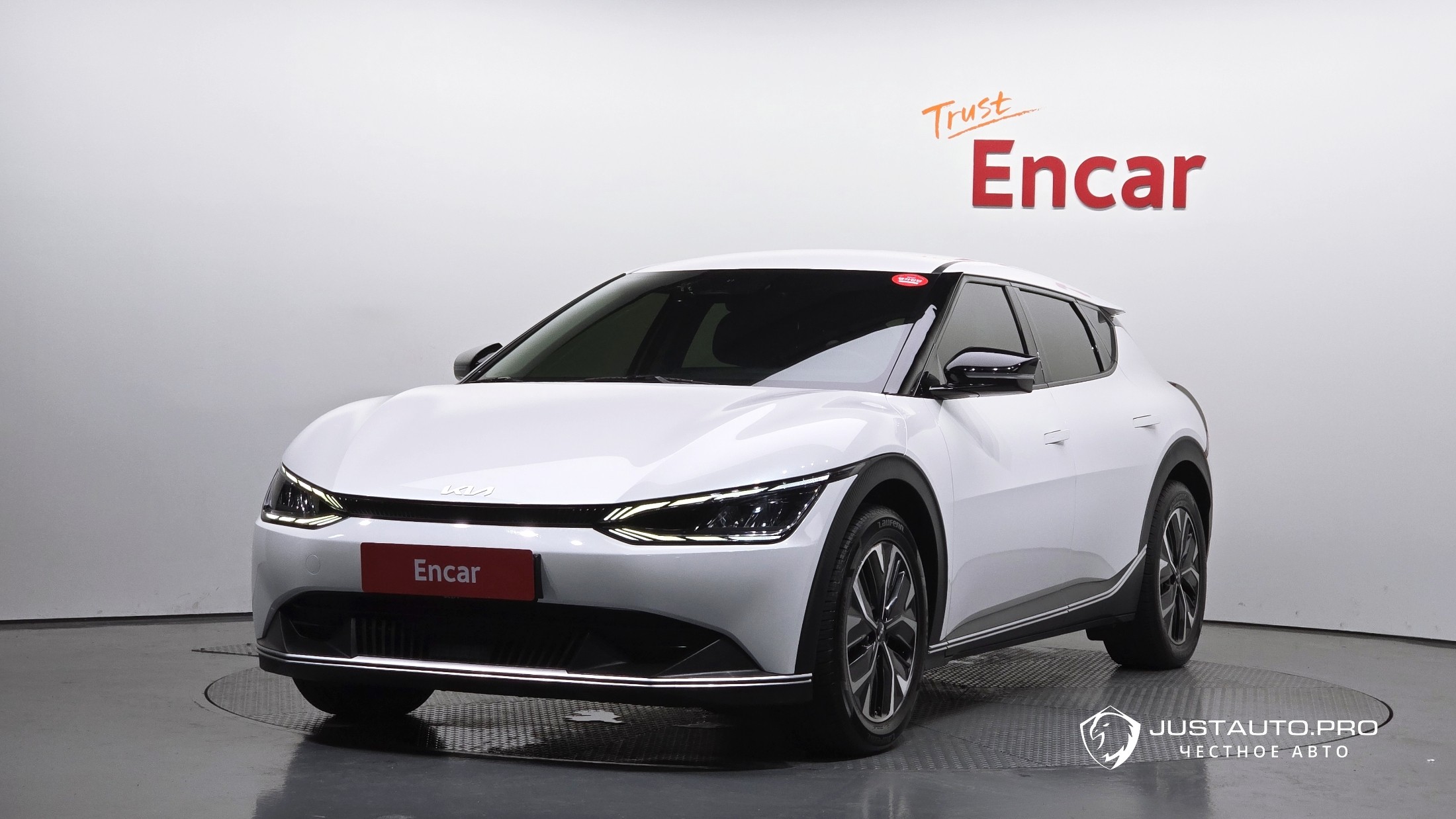 Автомобиль Kia EV6