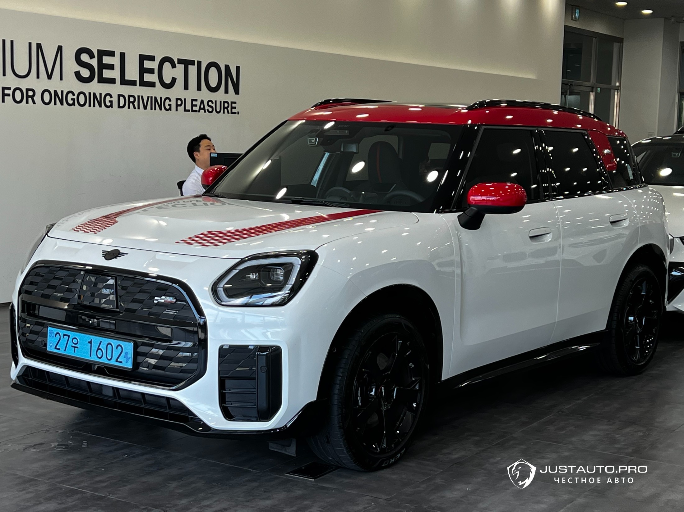 Автомобиль Mini Countryman