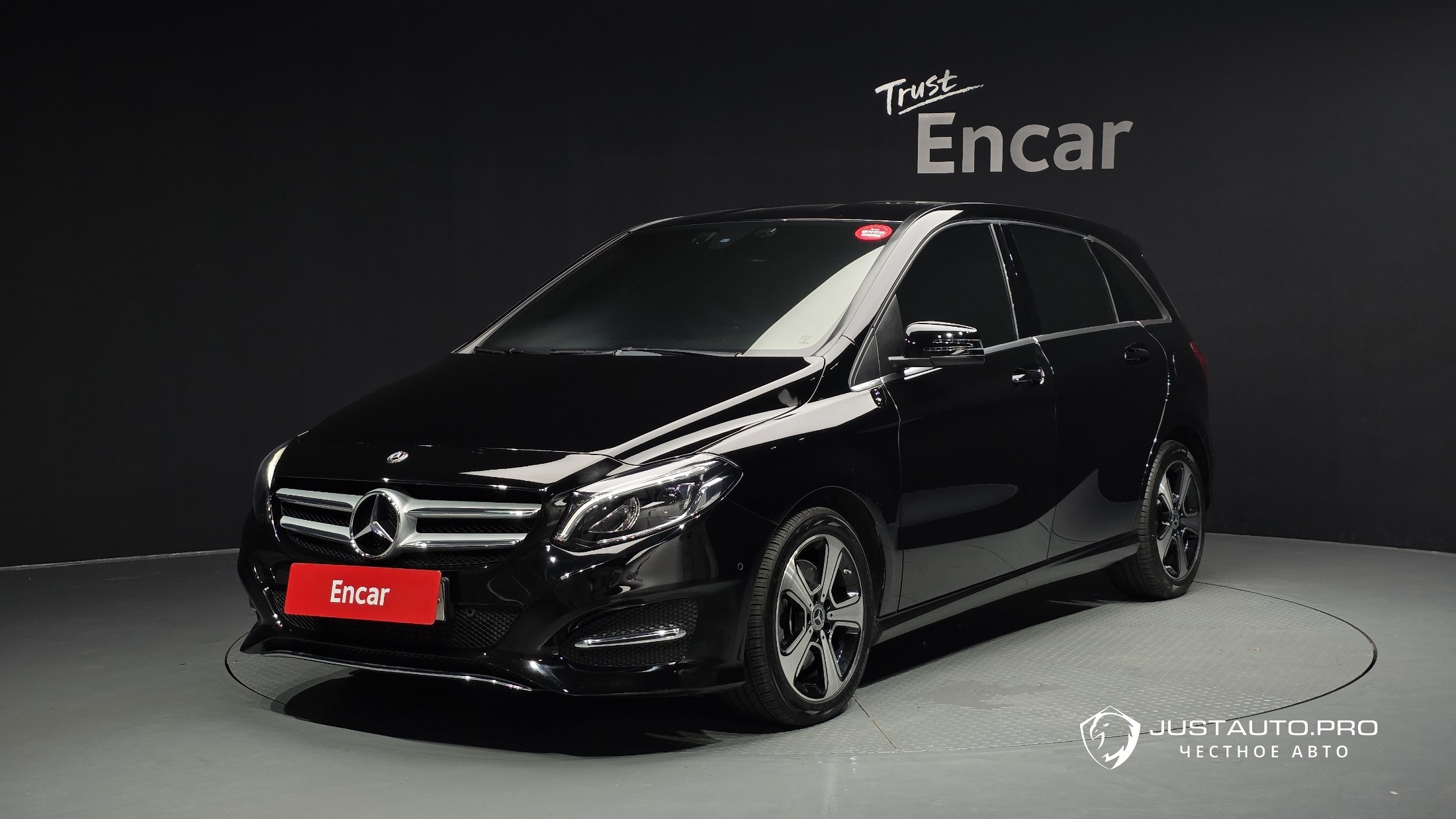 Автомобиль Mercedes-Benz B-Class