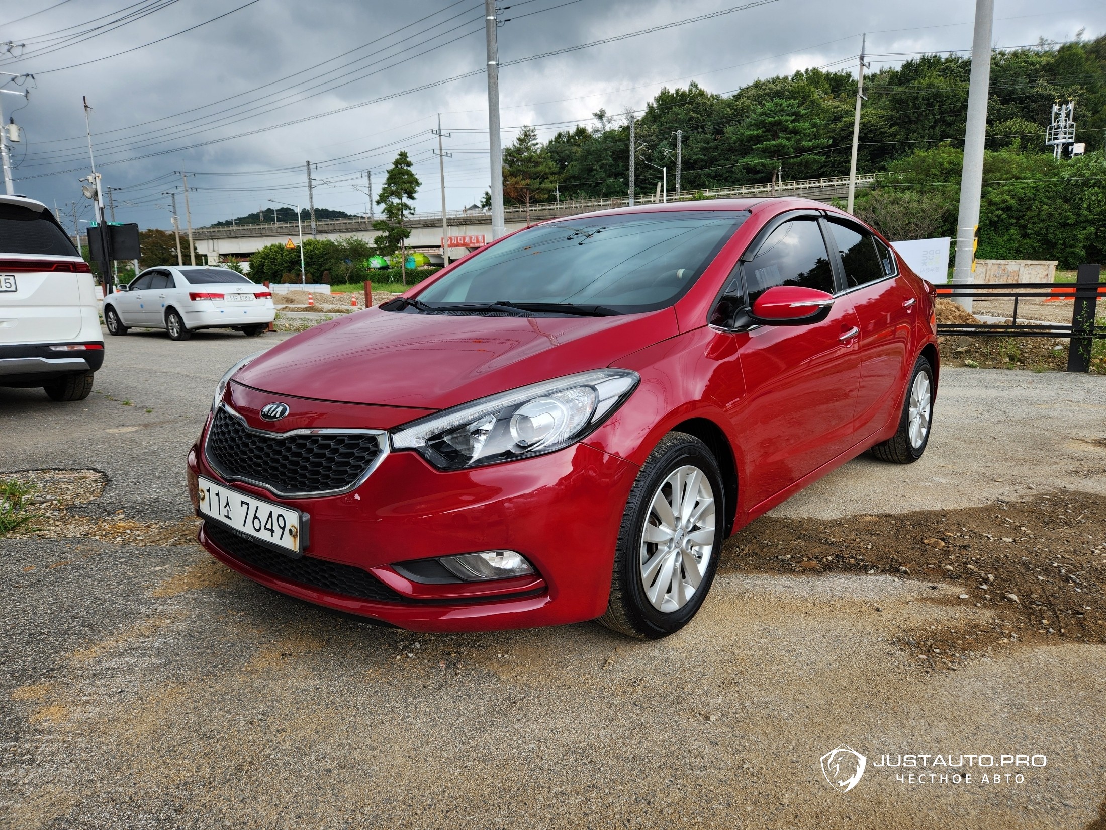 Автомобиль Kia K3