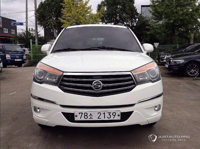 Автомобиль KG_Mobility_Ssangyong KORANDO