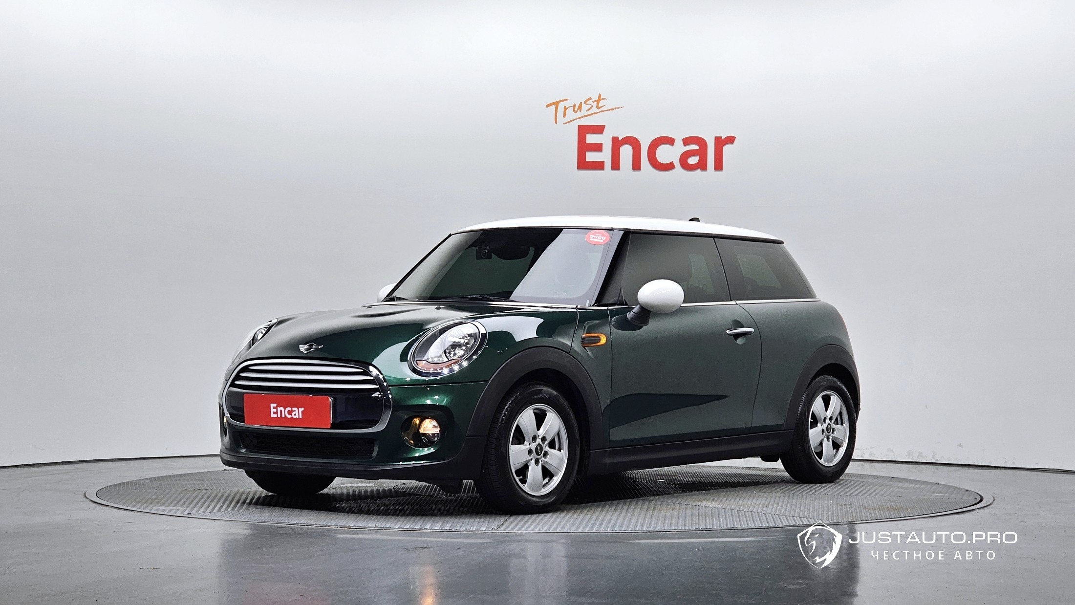 Автомобиль Mini Cooper
