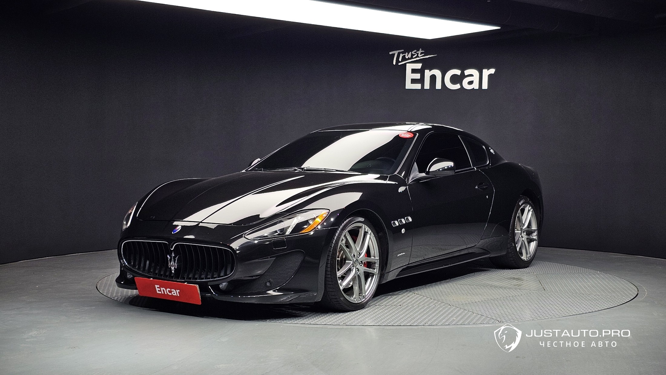 Автомобиль Maserati GranTurismo