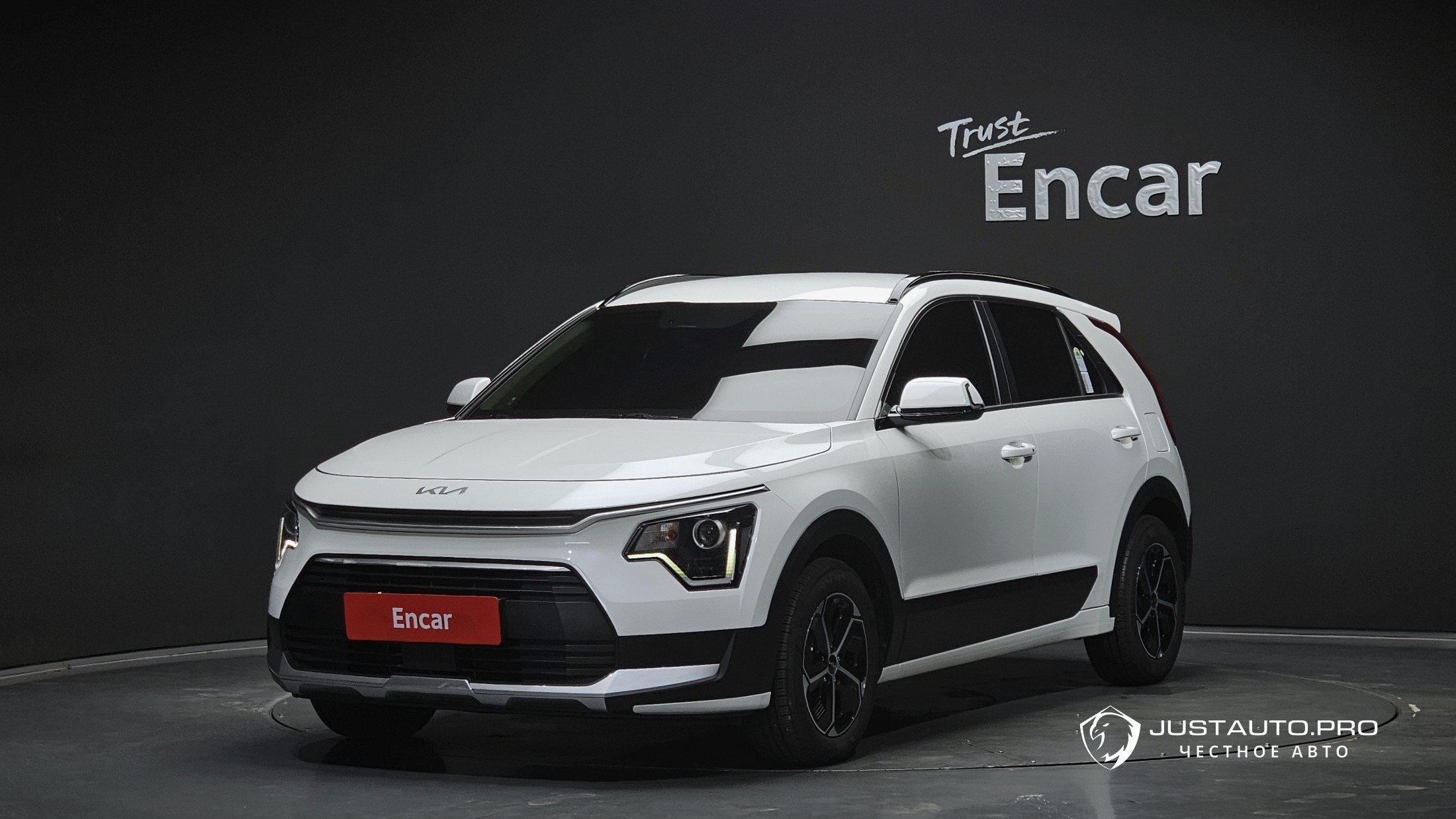 Автомобиль Kia Niro