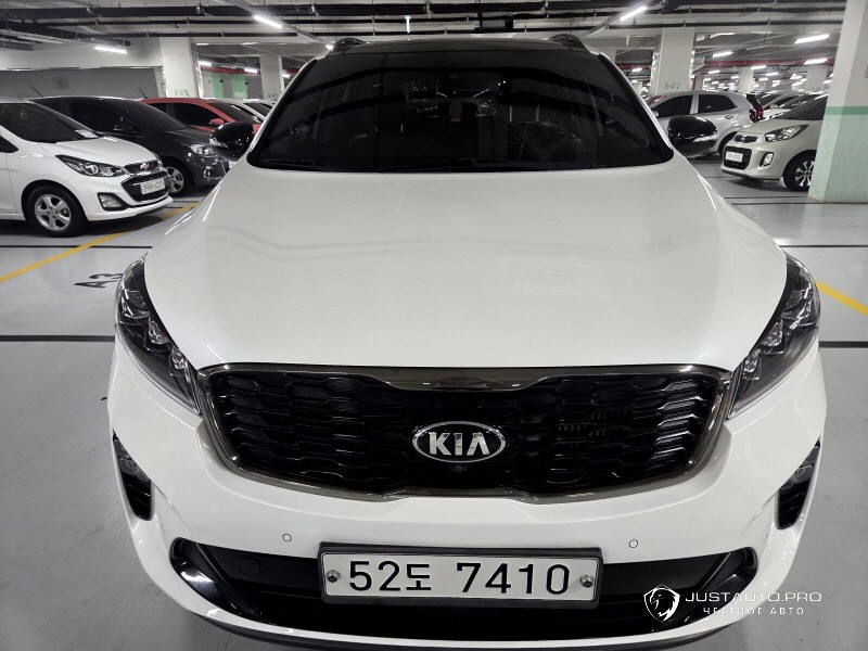 Автомобиль Kia Sorento