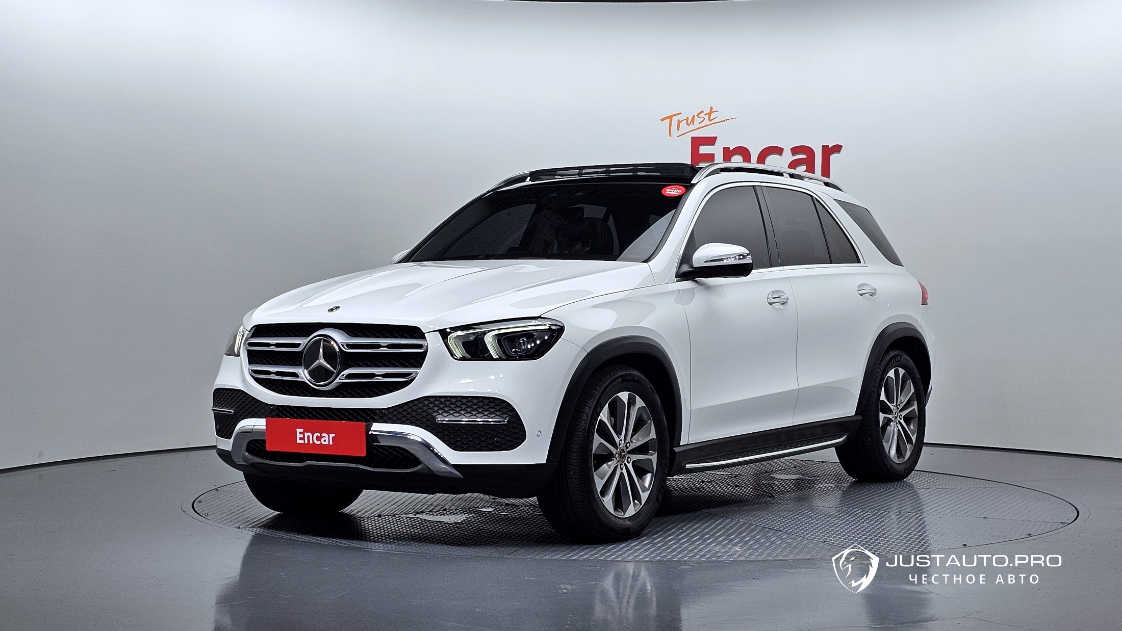 Автомобиль Mercedes-Benz GLE-Class