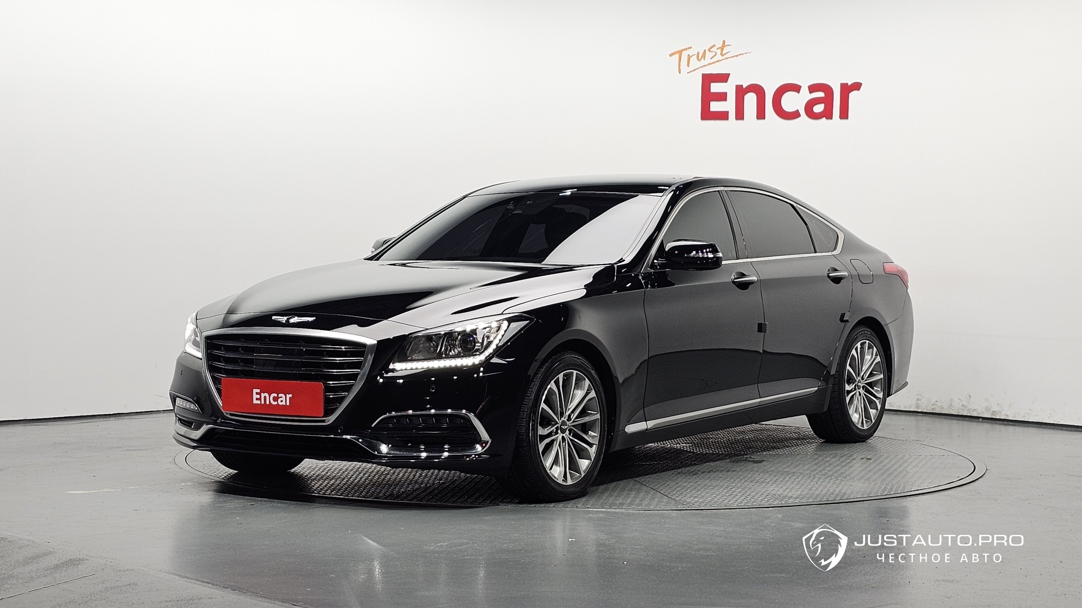 Автомобиль Hyundai Genesis